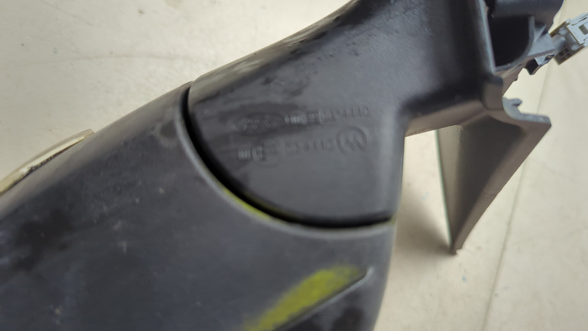 Зеркало правое электрическое