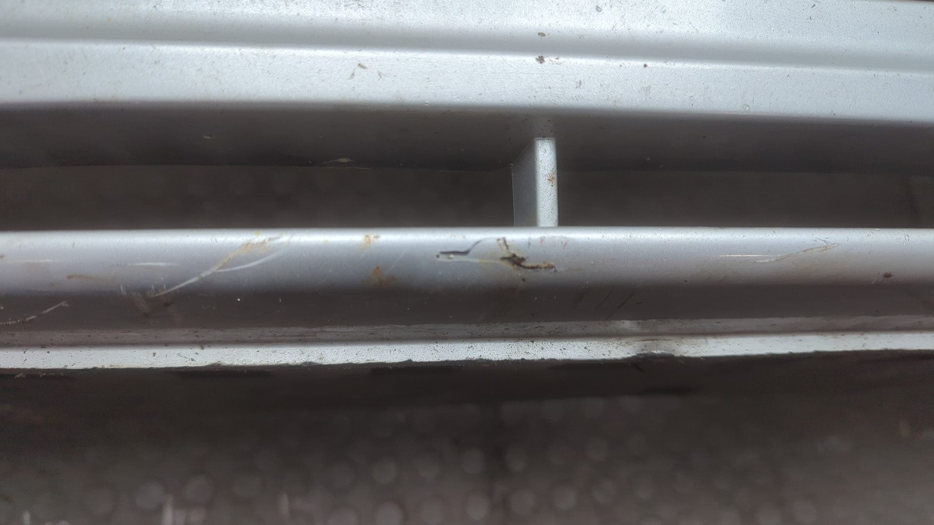 Бампер передний