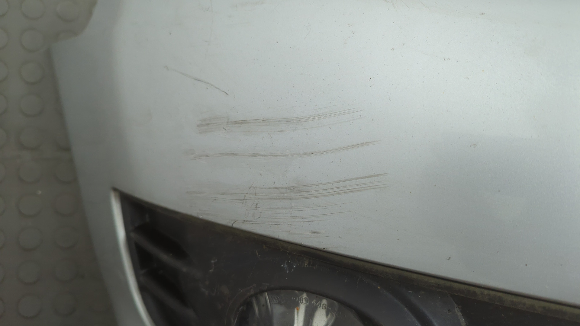 Бампер передний