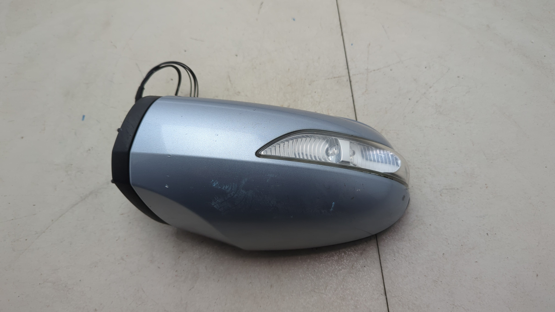 Зеркало правое электрическое