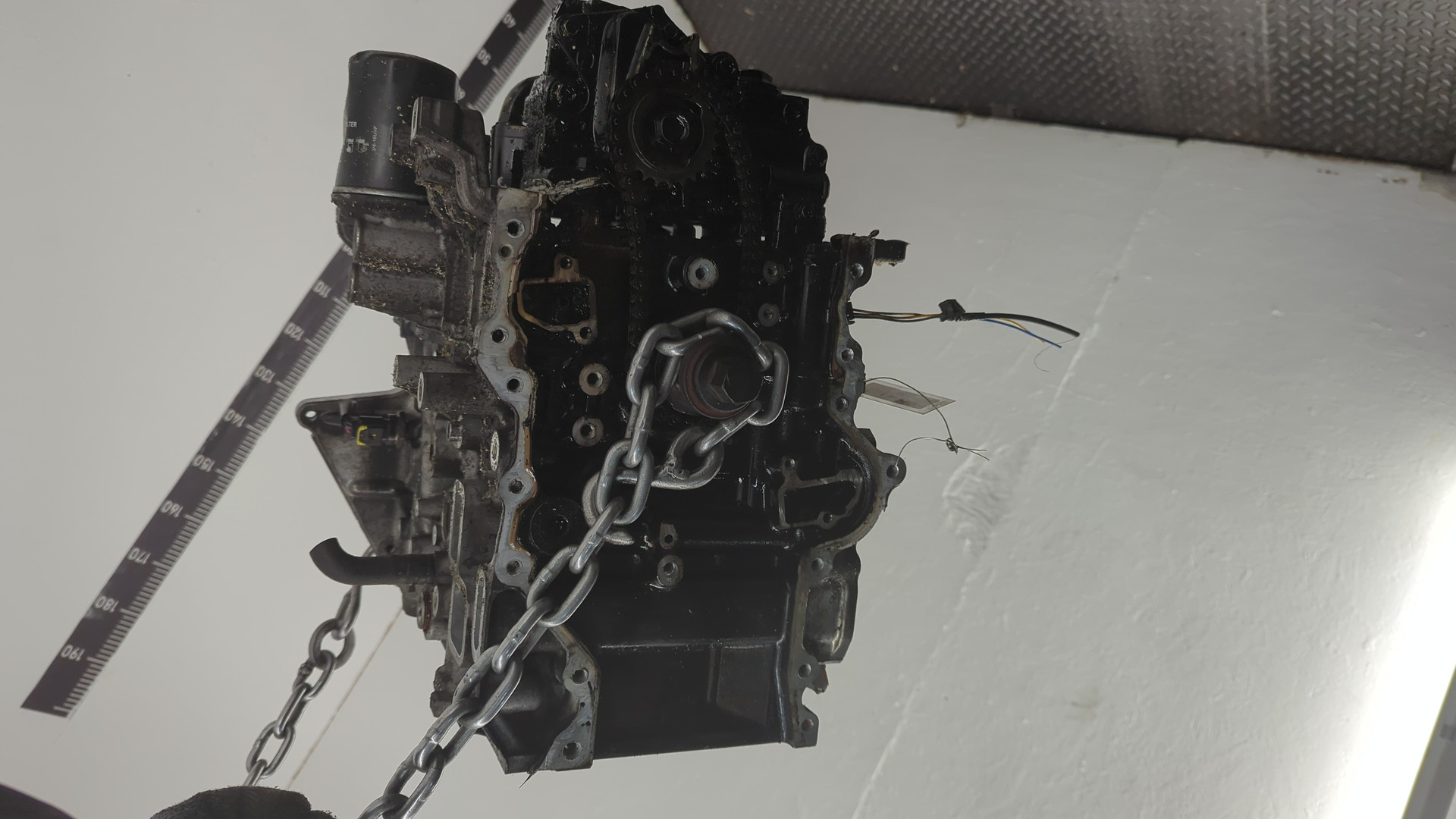 Блок двигателя