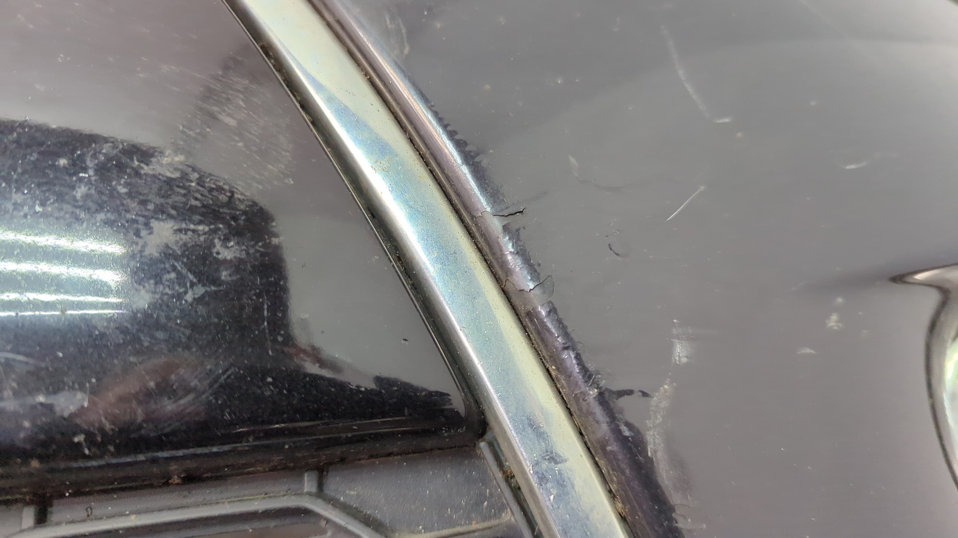 Бампер передний