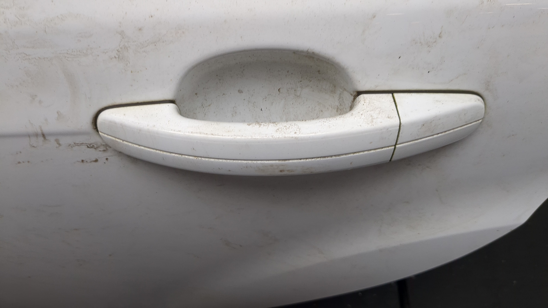 Дверь задняя левая