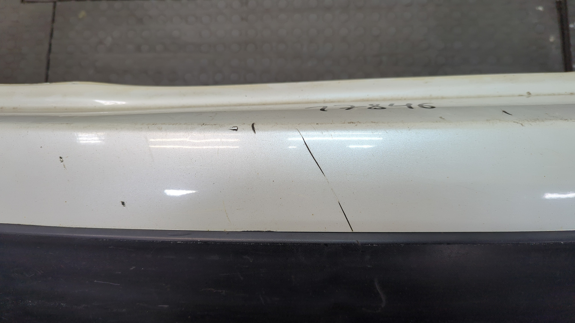 Бампер задний