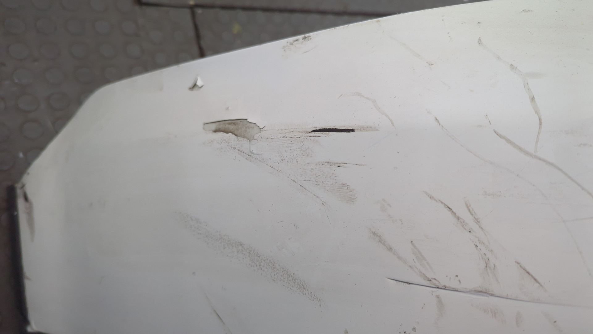 Бампер задний