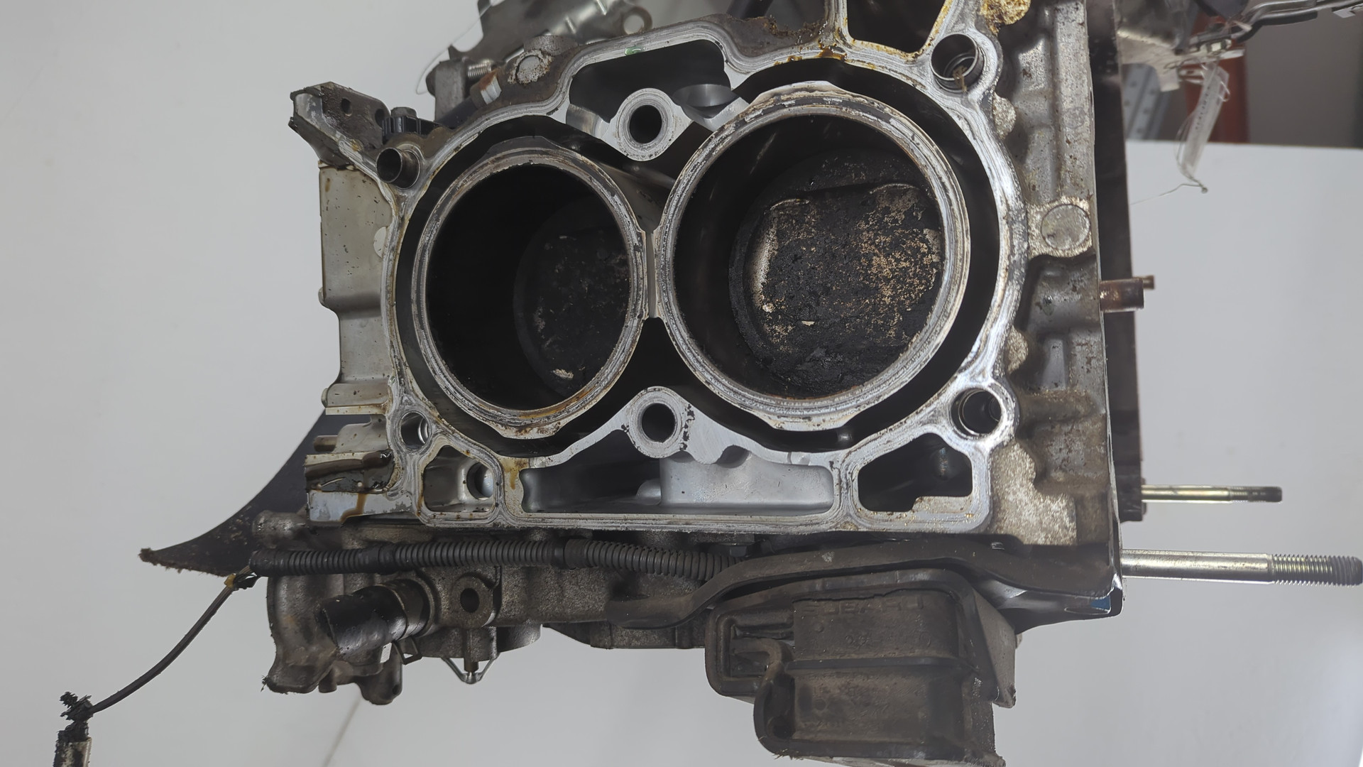 Блок двигателя