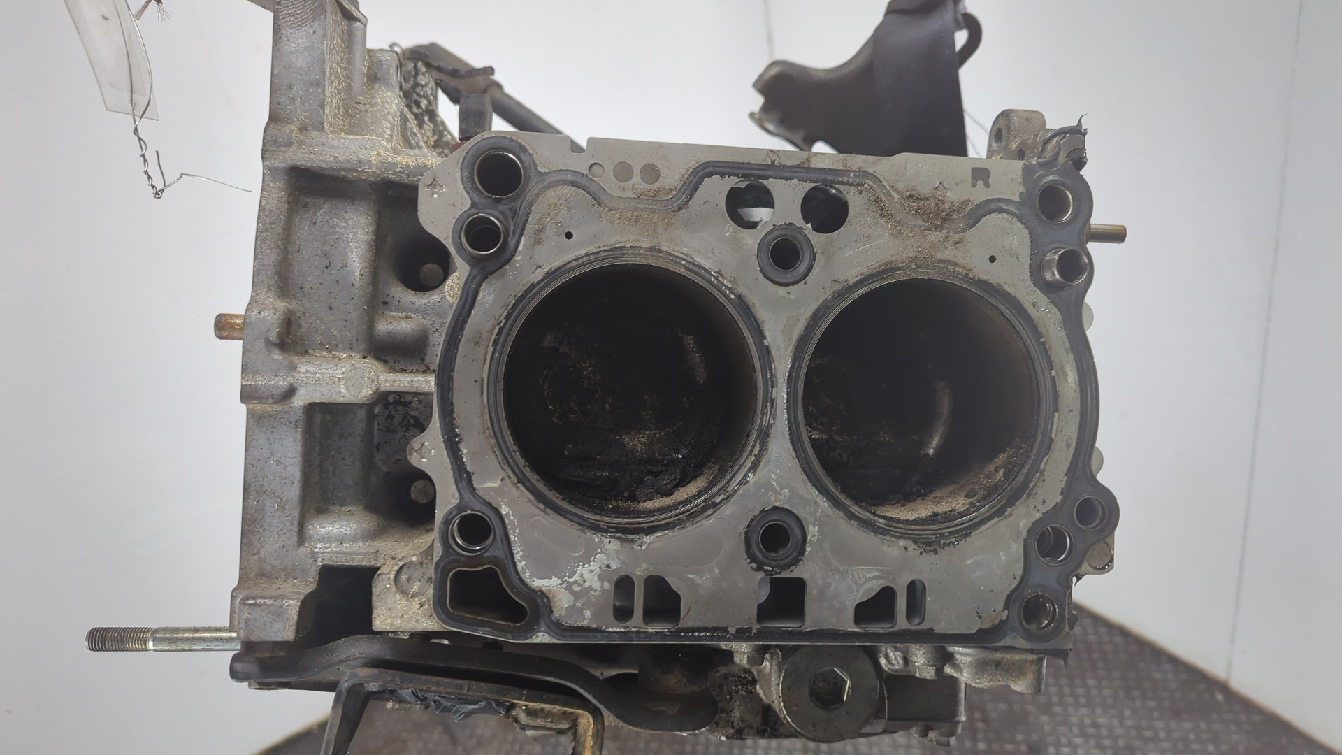 Блок двигателя