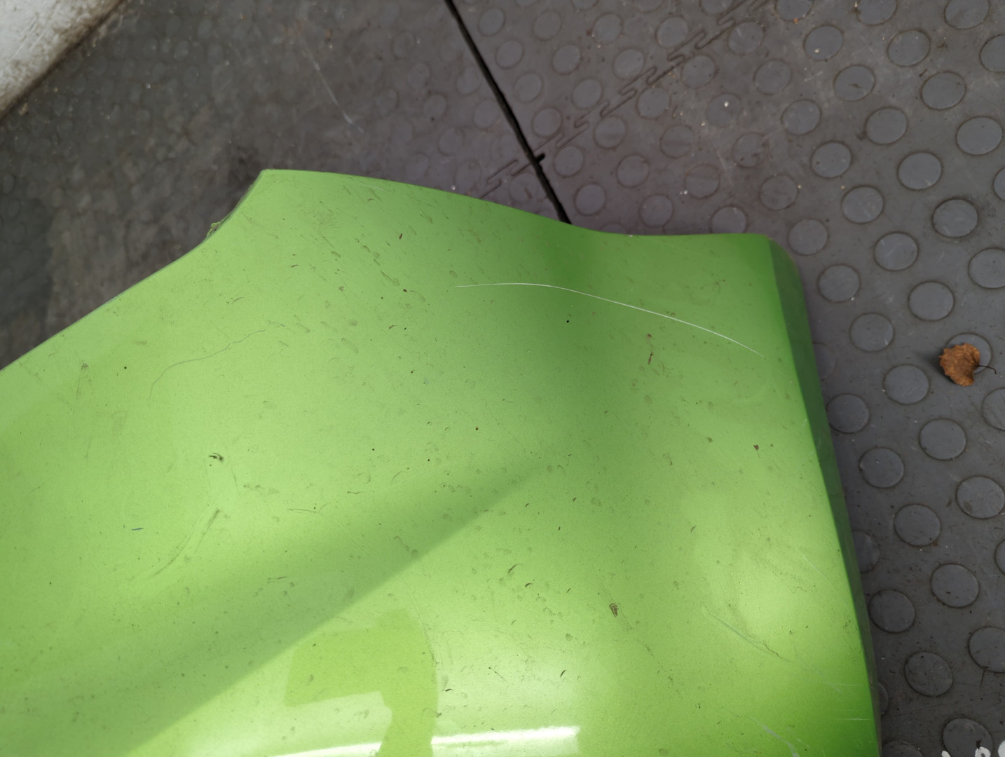 Бампер задний