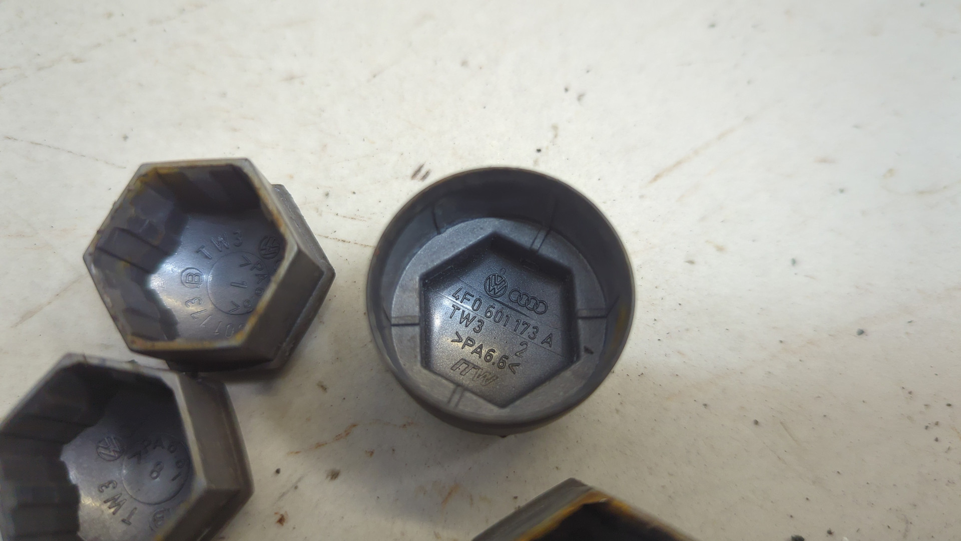 Колпак декоративный