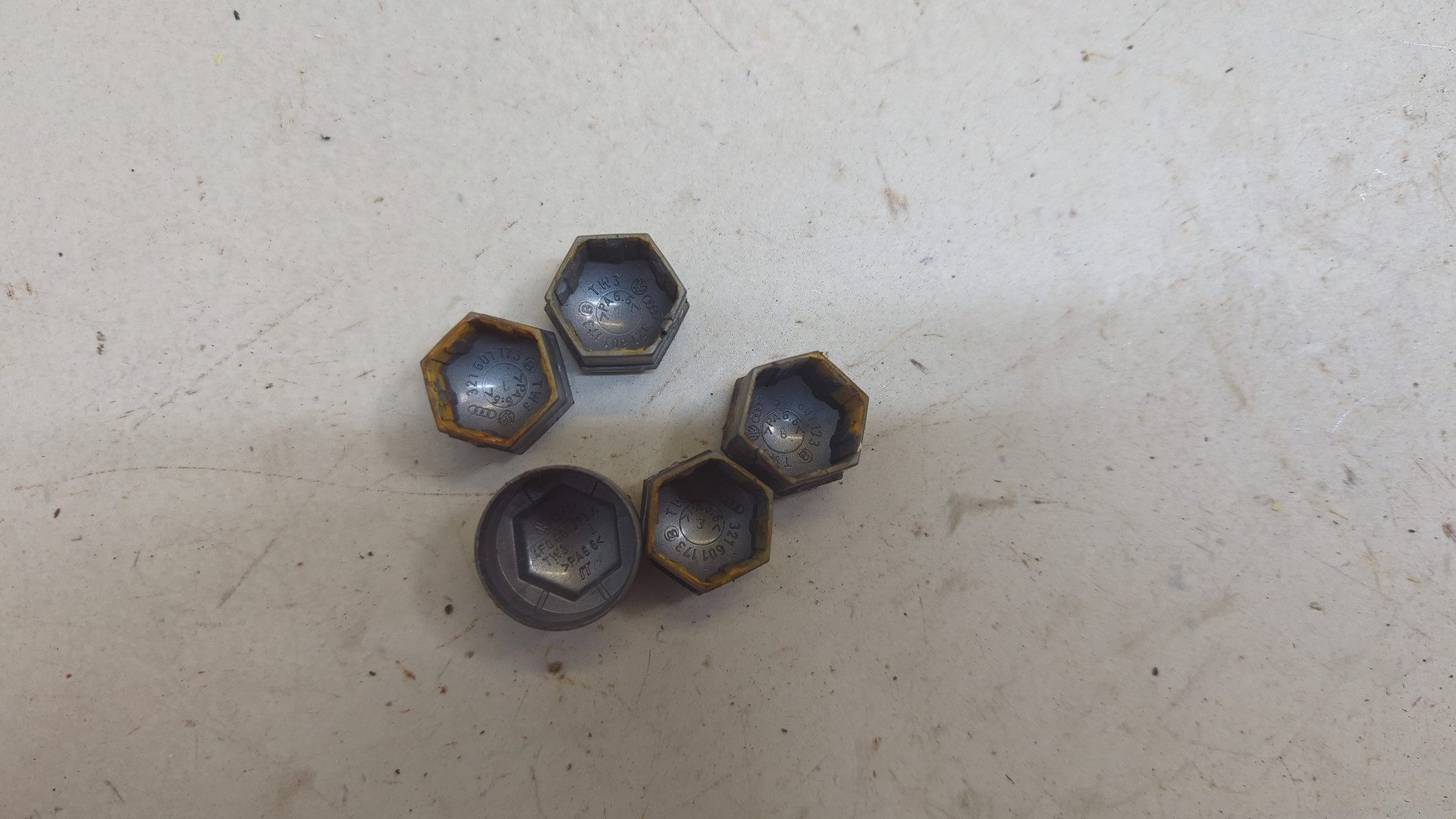 Колпак декоративный