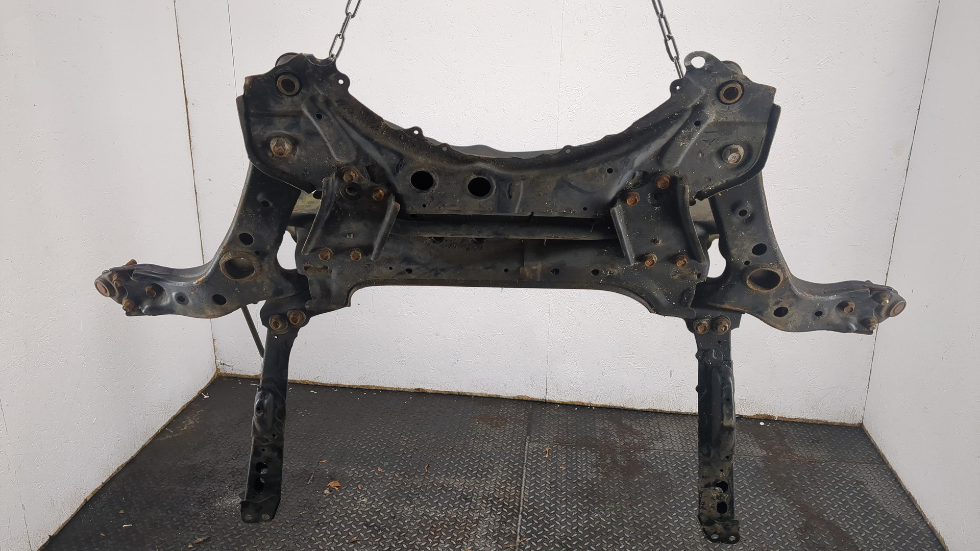 Балка подмоторная