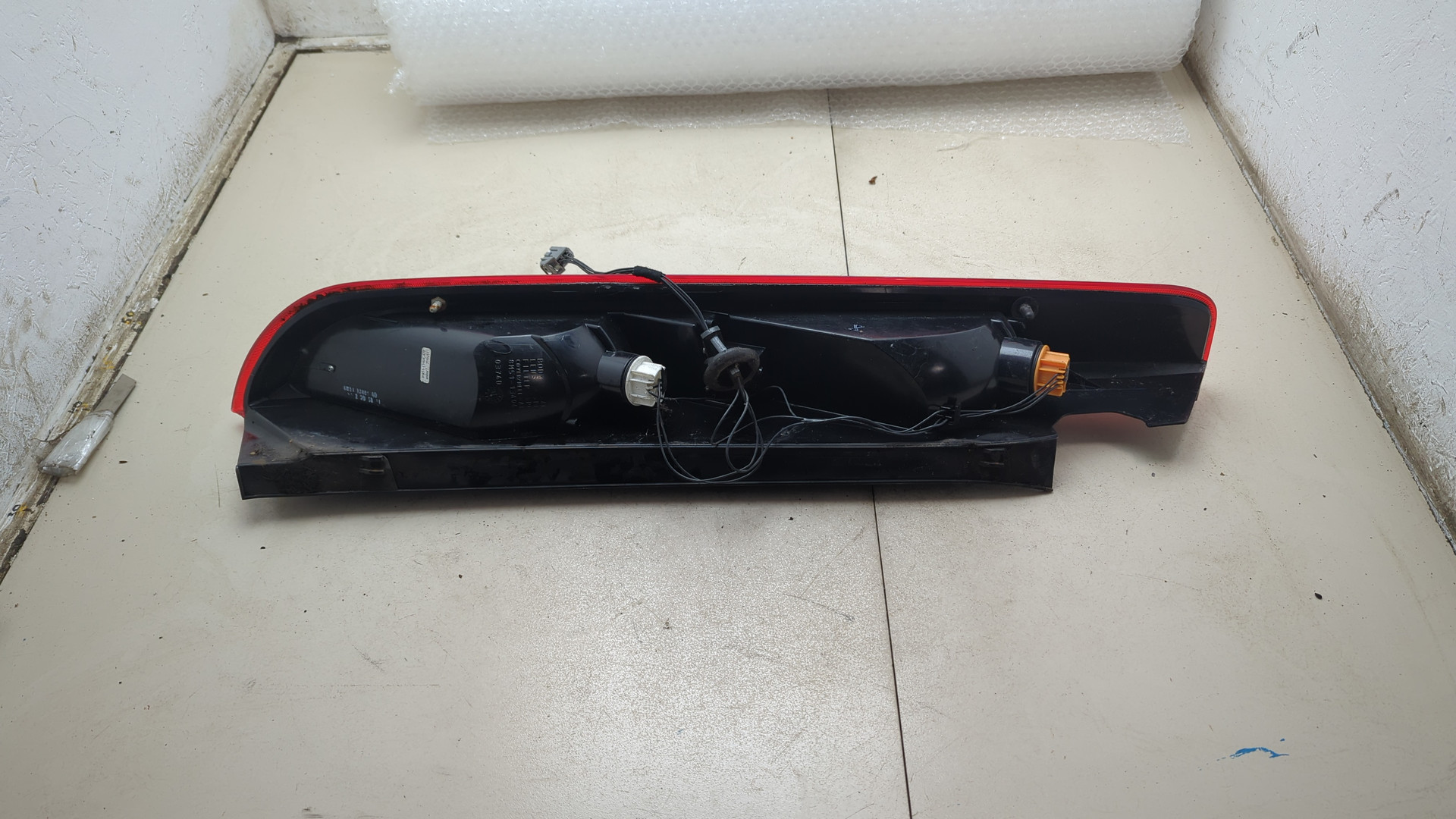 Фонарь задний правый