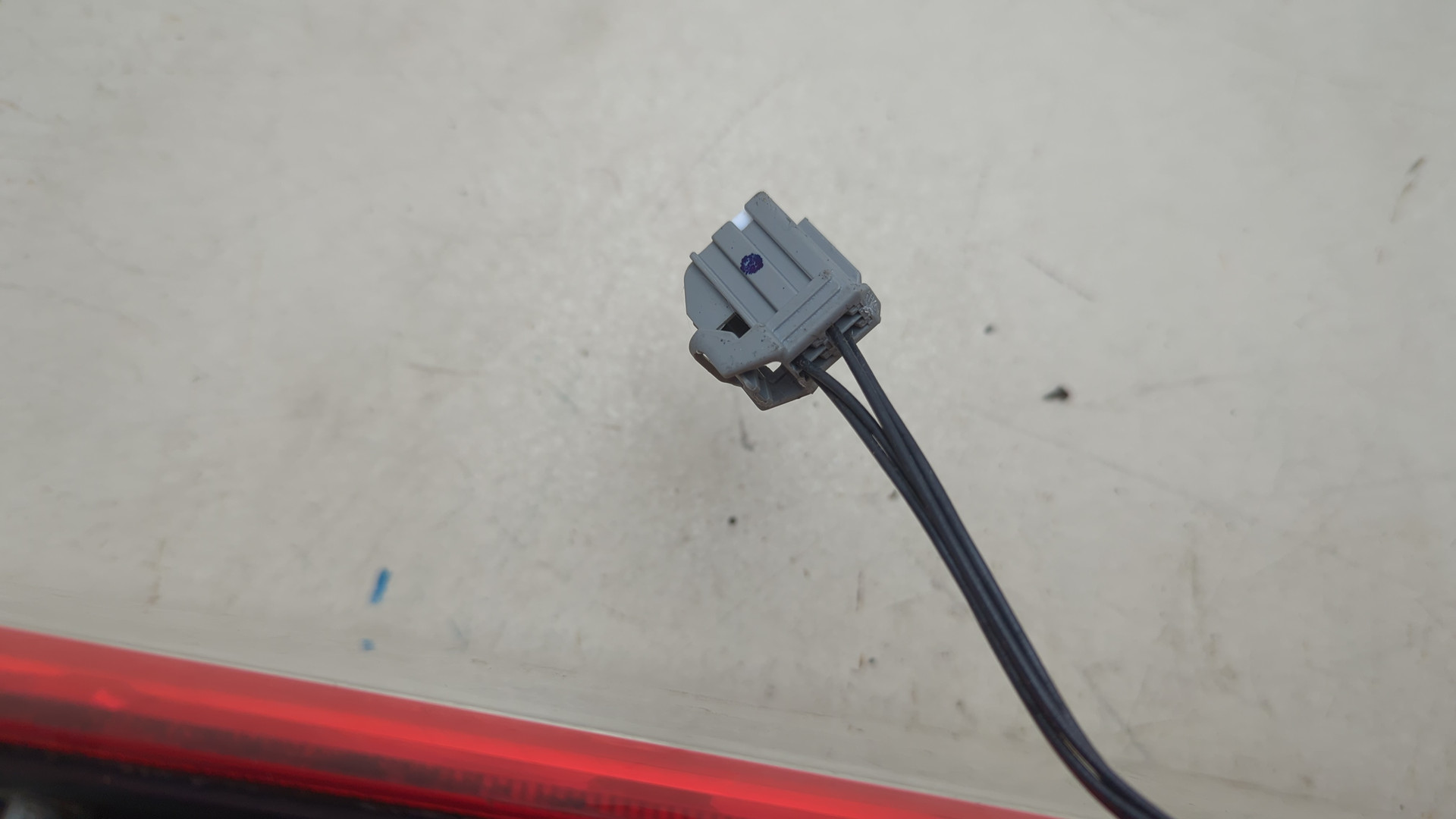 Фонарь задний правый