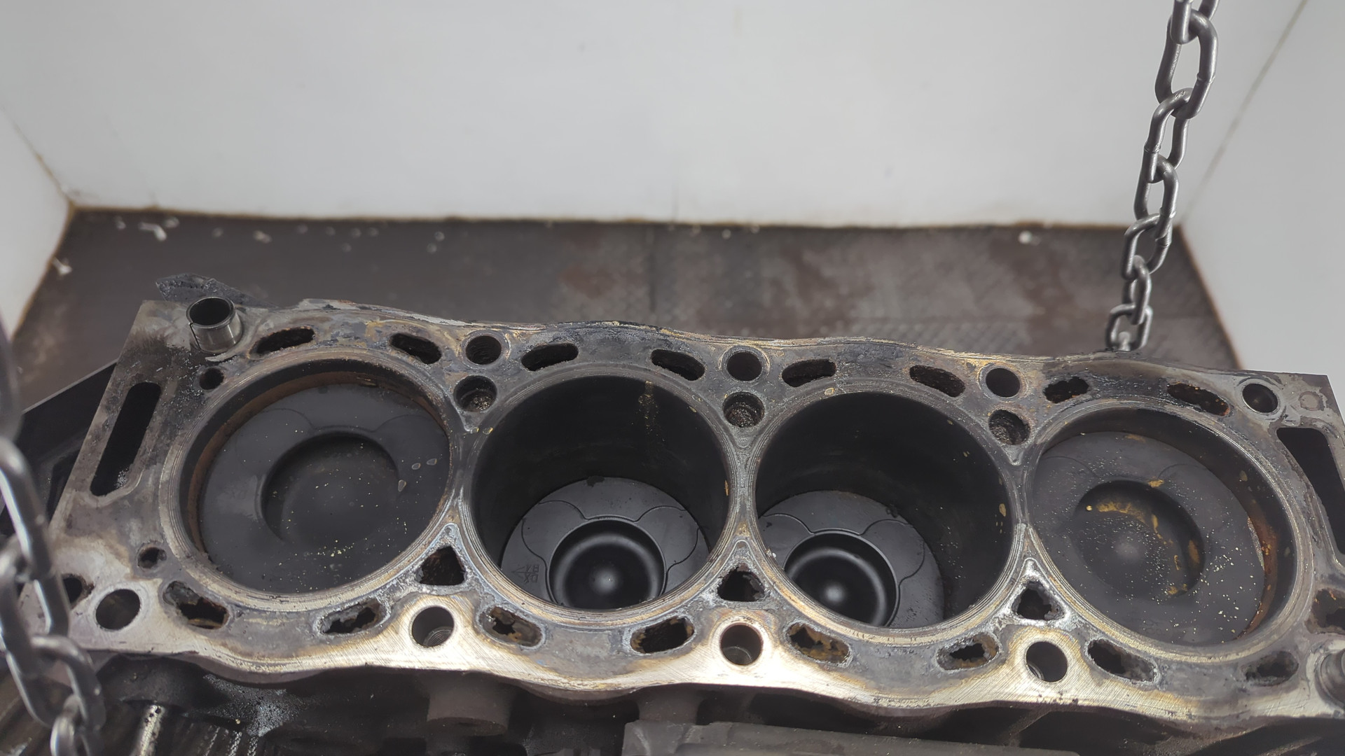 Блок двигателя