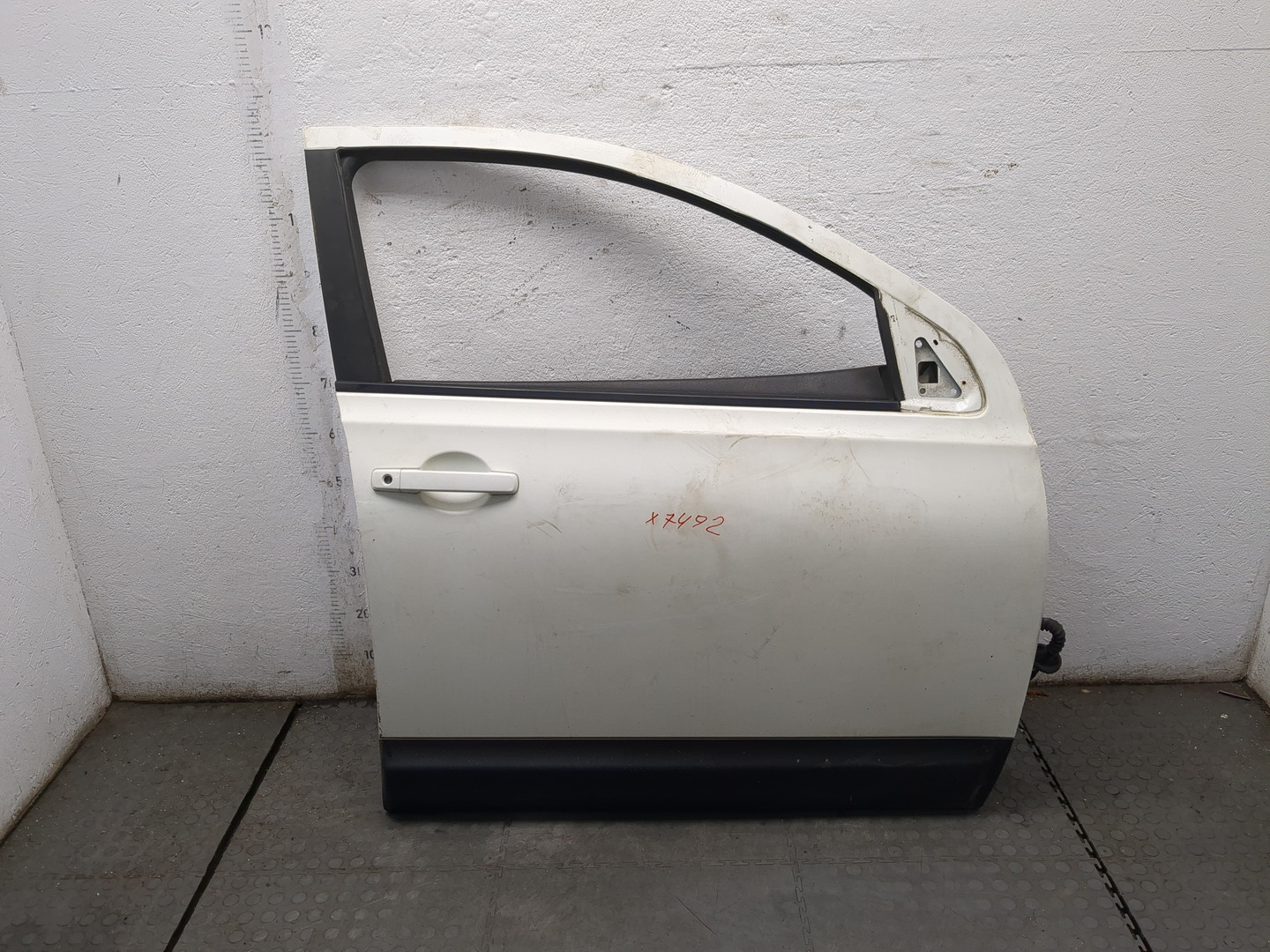 Дверь передняя правая