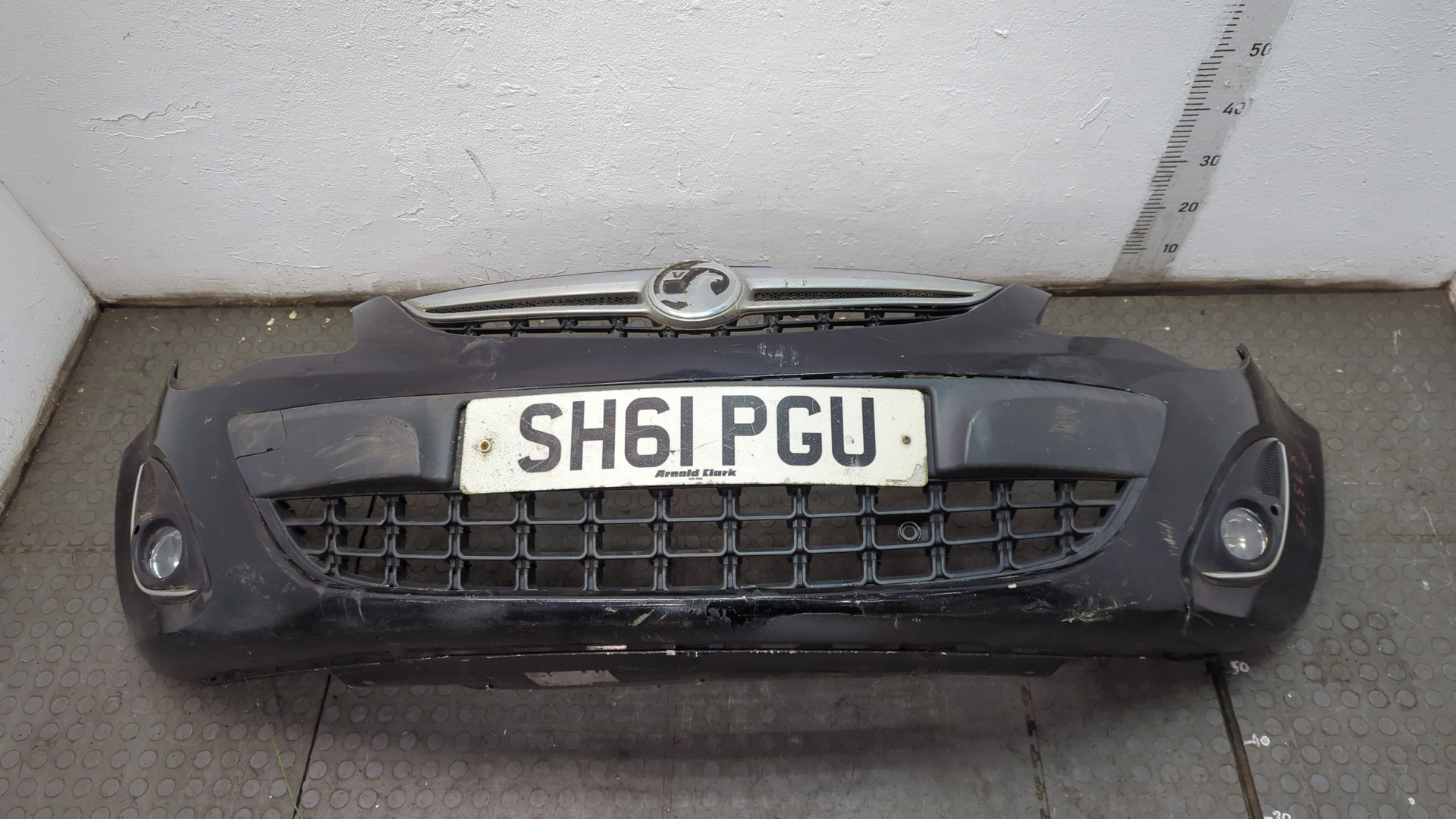 Бампер передний