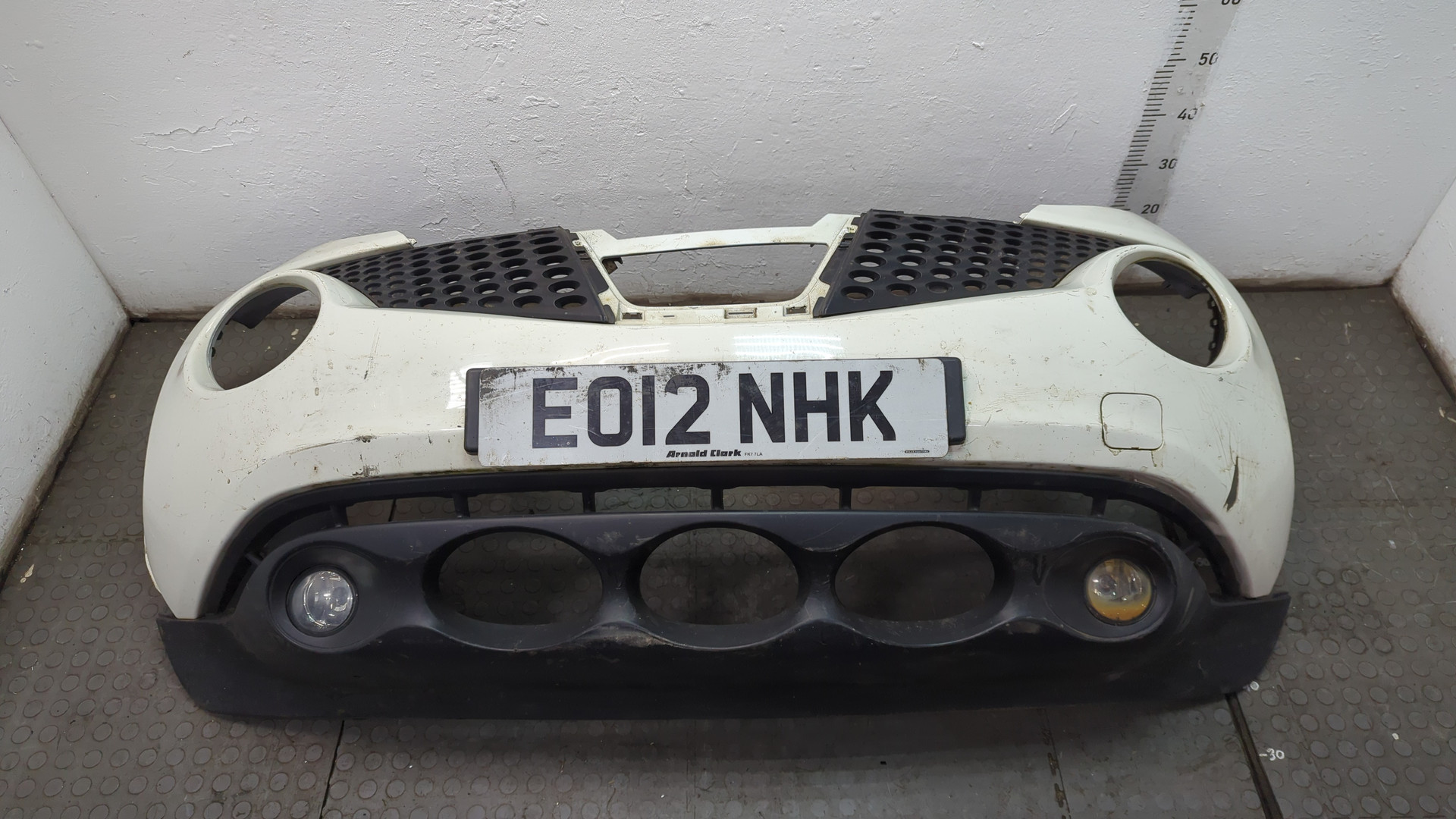 Бампер передний