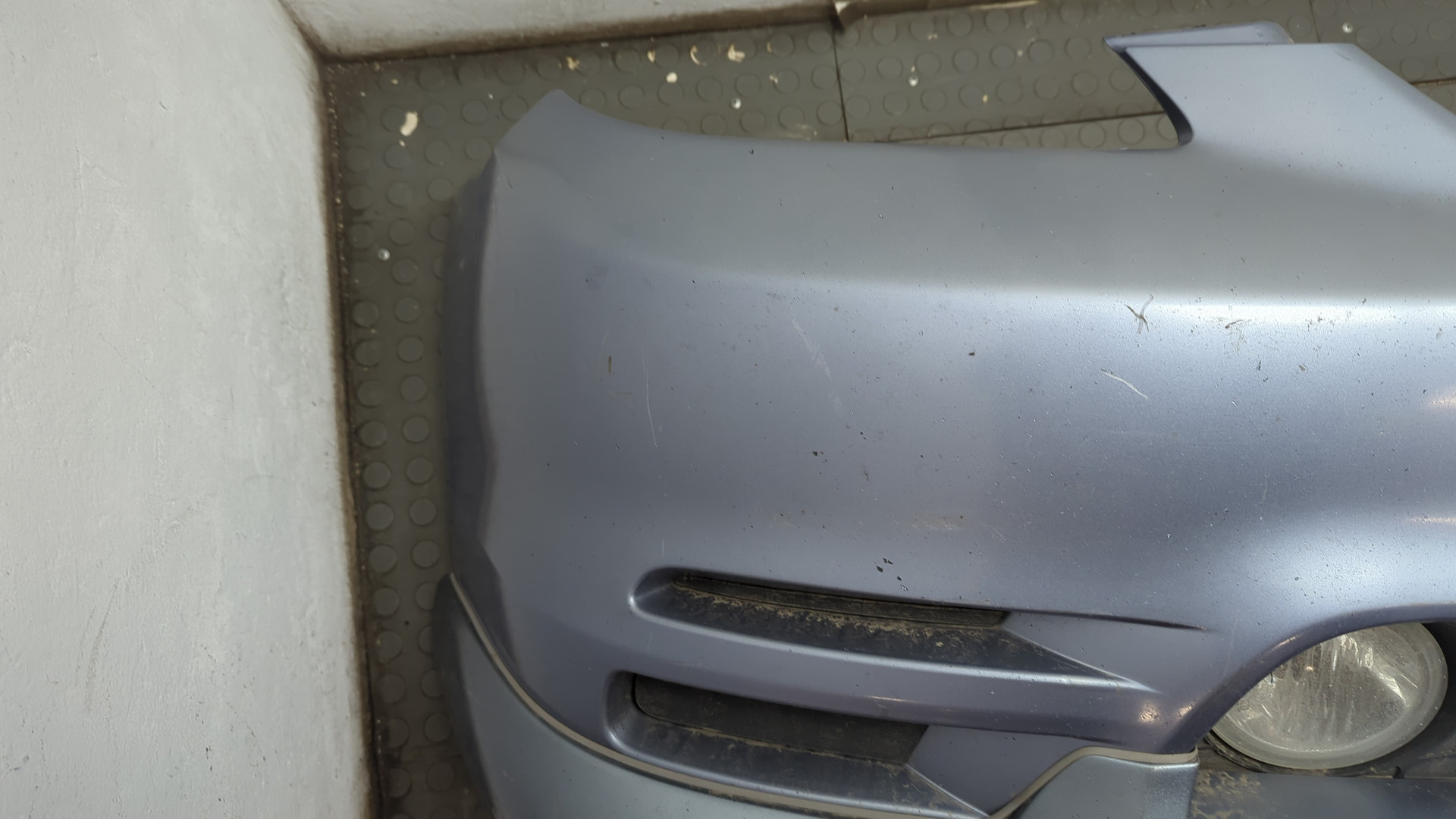 Бампер передний