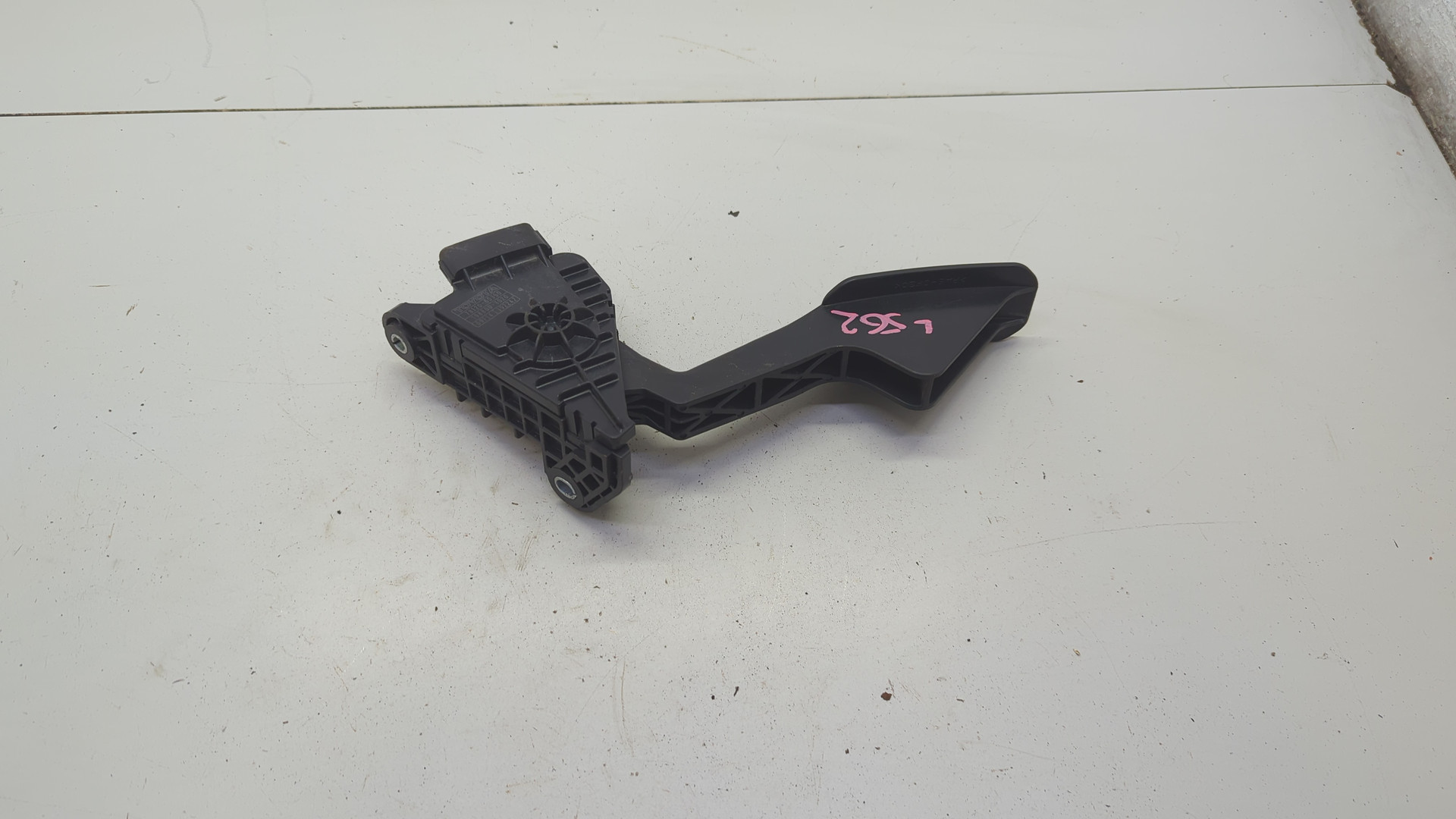 Педаль газа