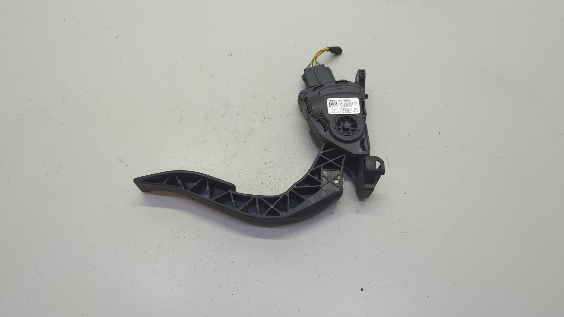 Педаль газа