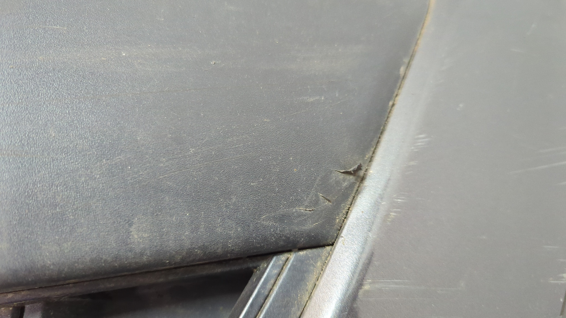 Бампер передний