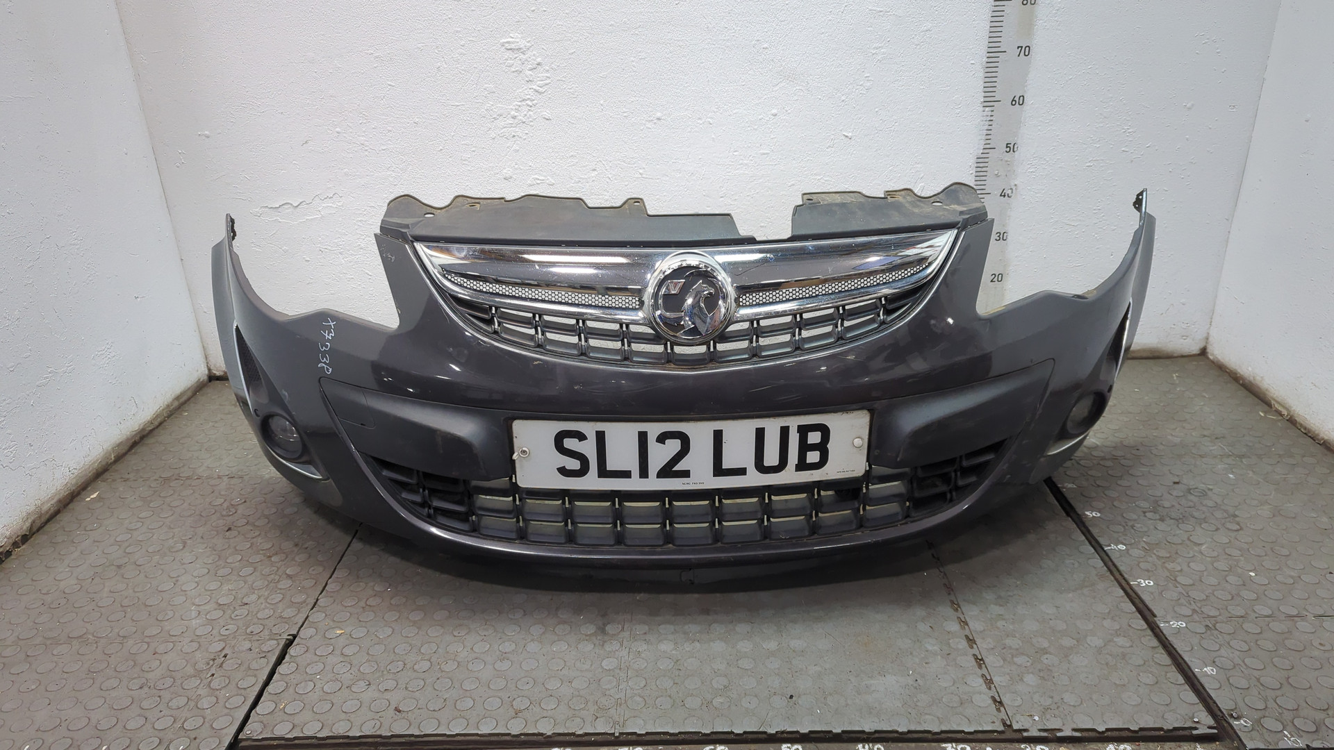 Бампер передний