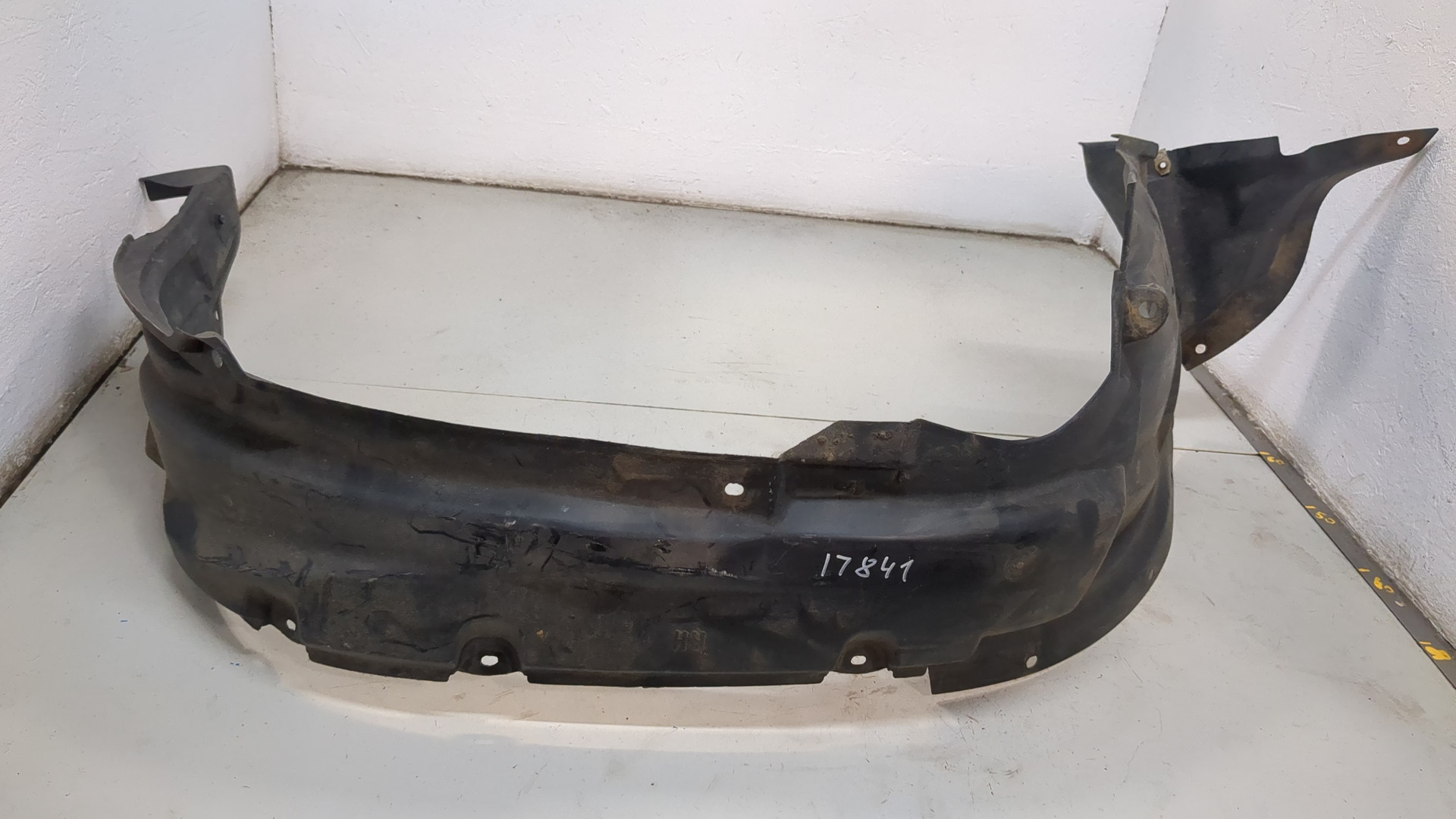 Локер передний правый