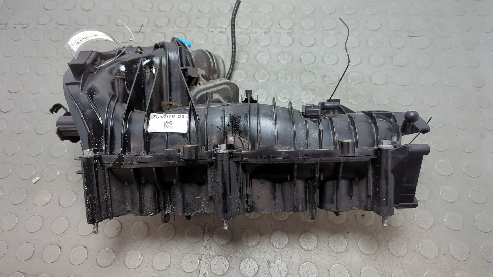 Коллектор впускной