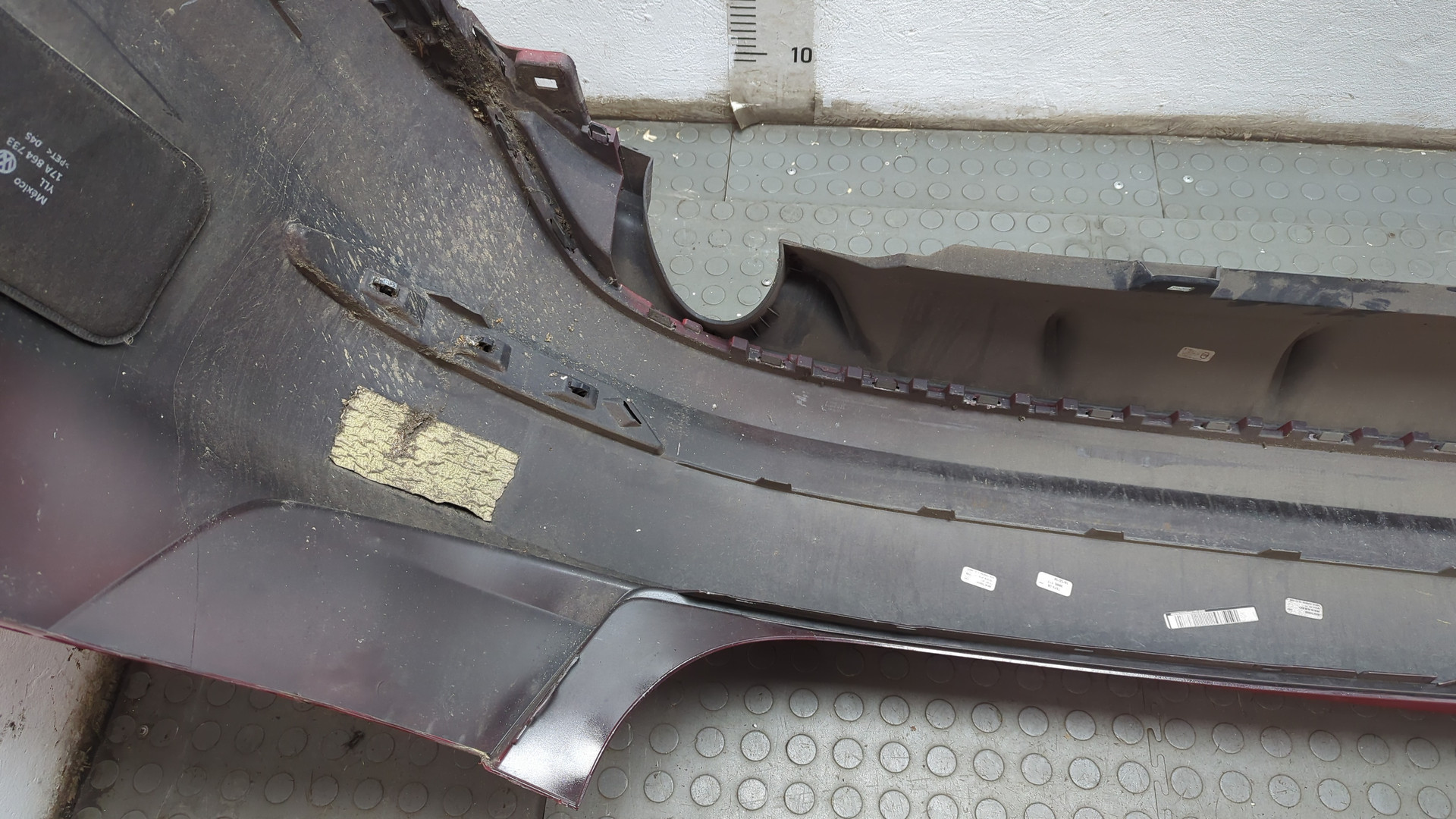 Бампер задний