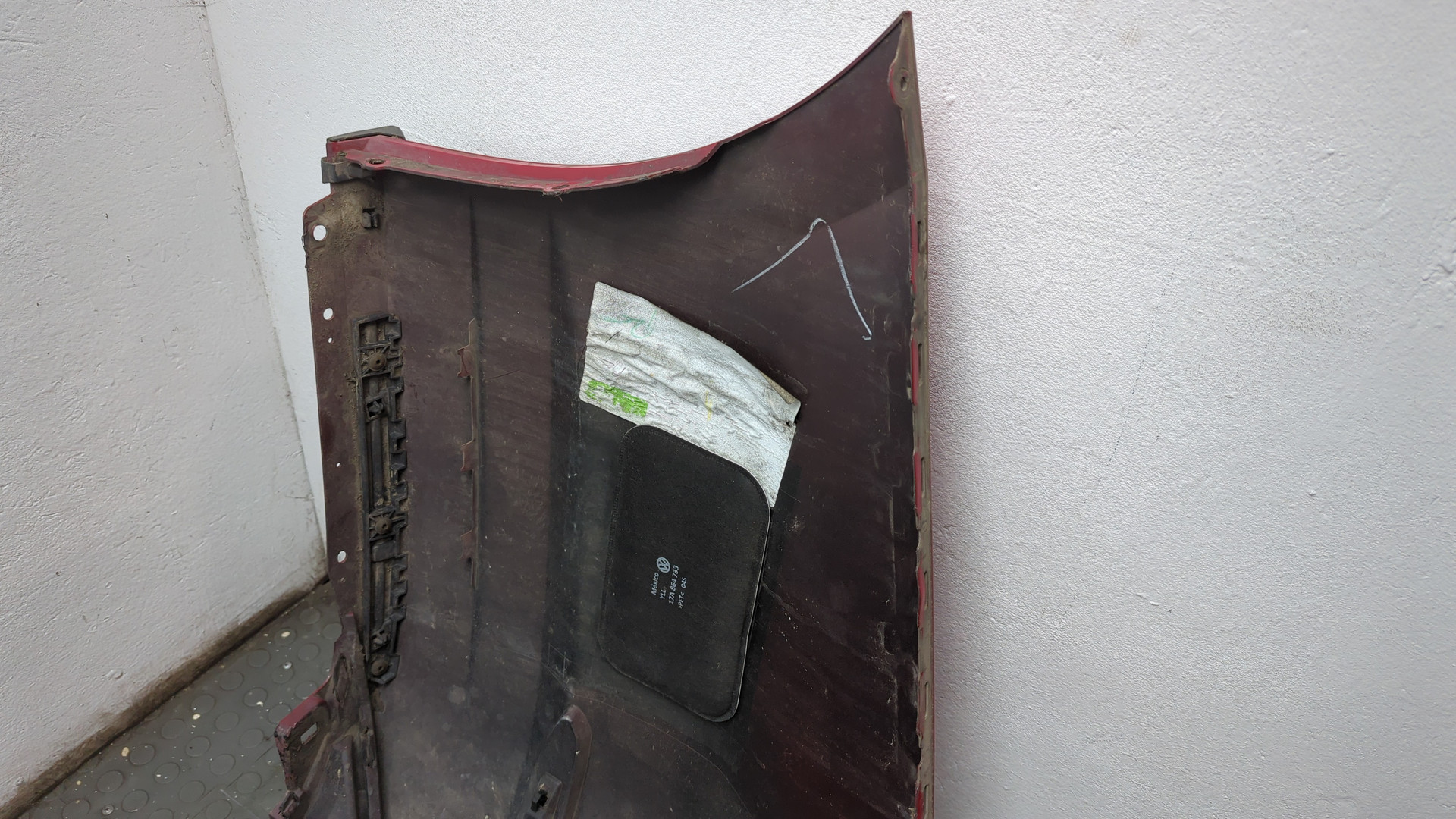 Бампер задний