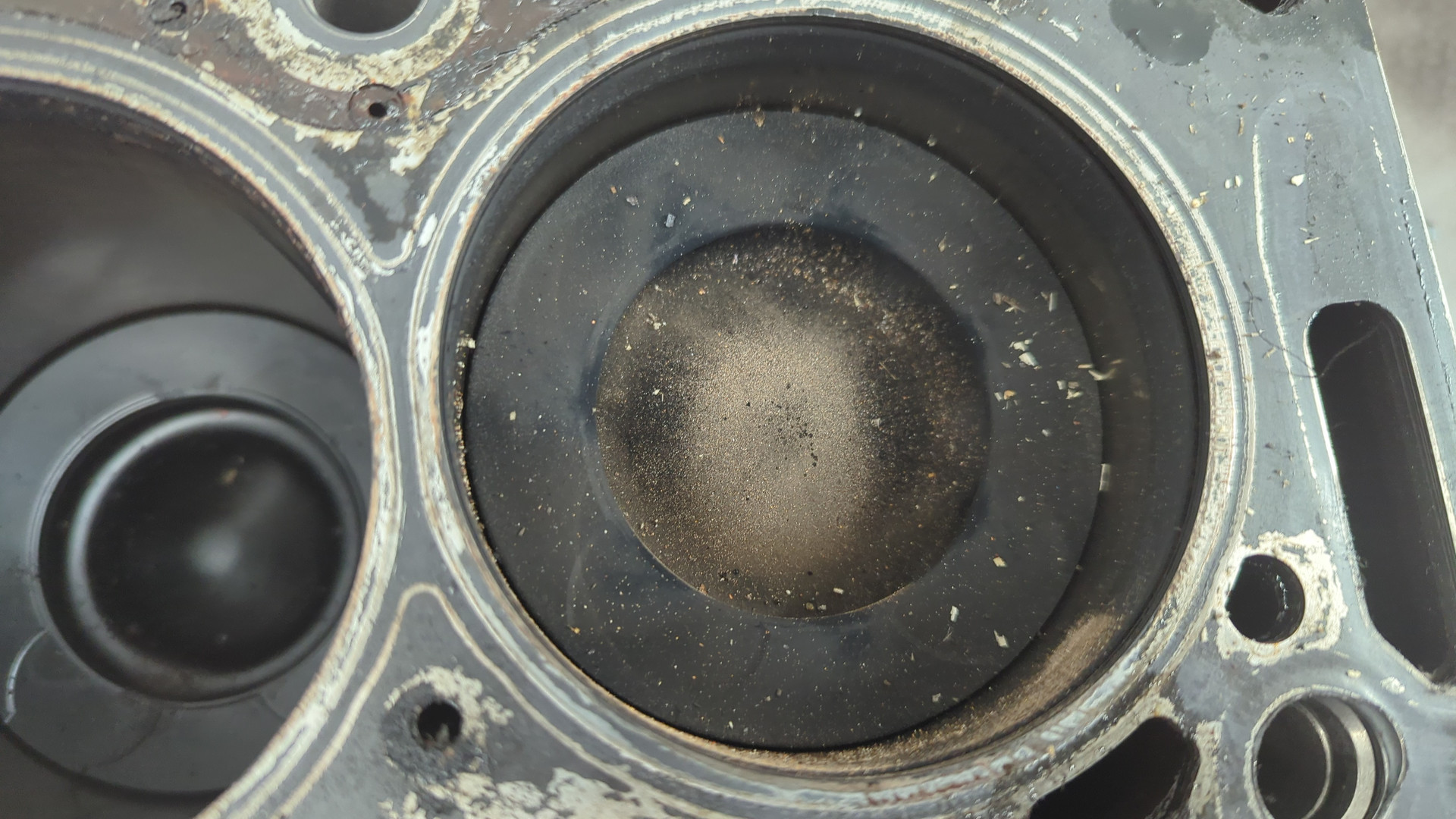 Блок двигателя