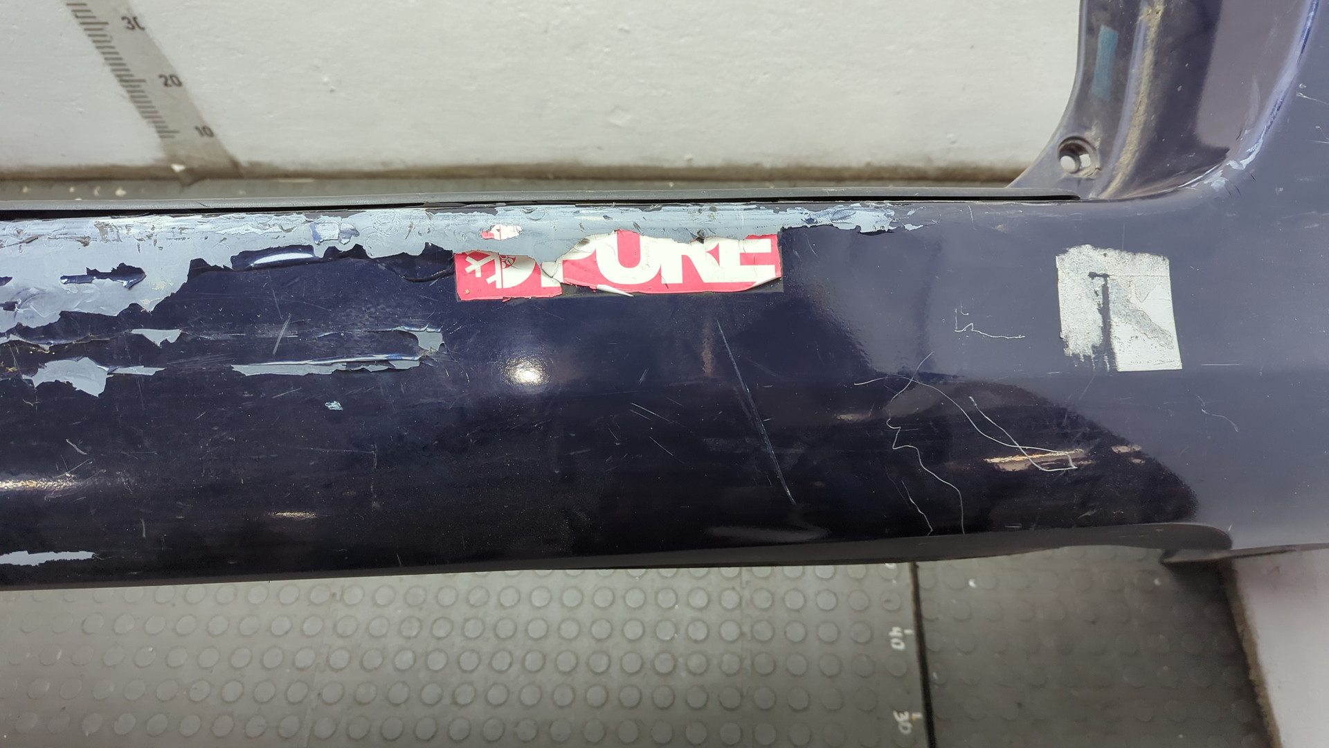 Бампер задний