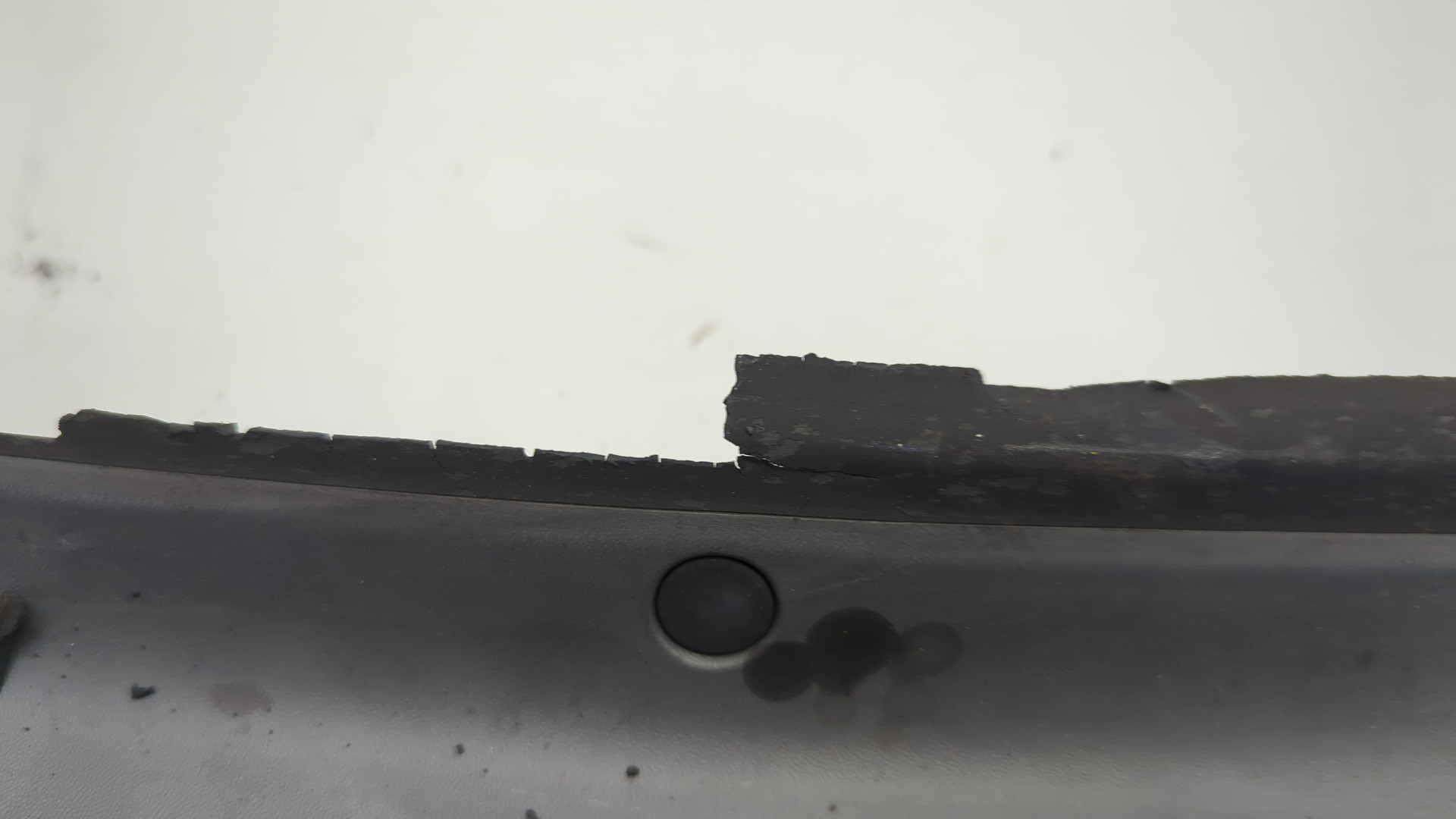 Решетка стеклоочистителей (Жабо)