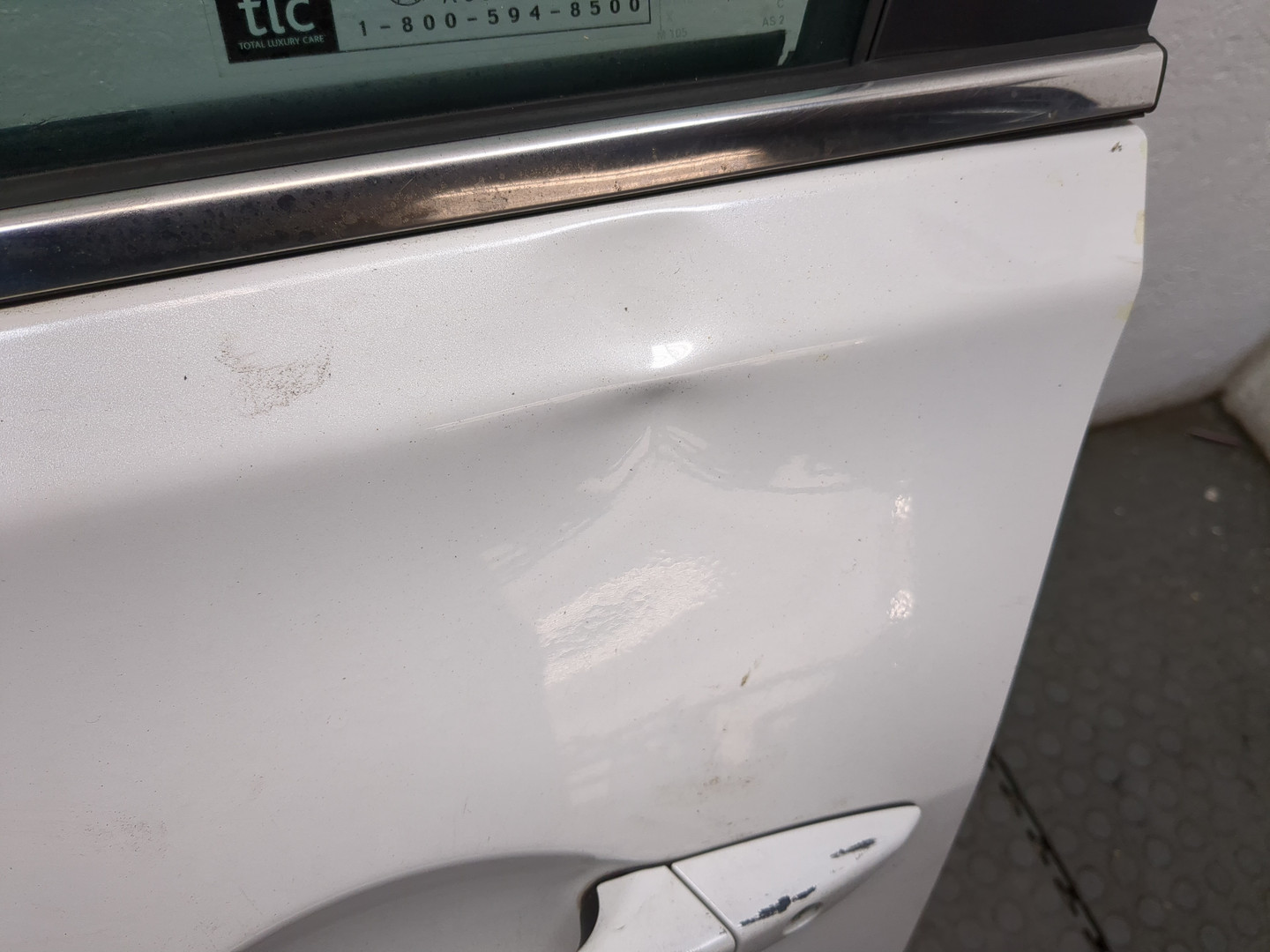 Дверь передняя левая