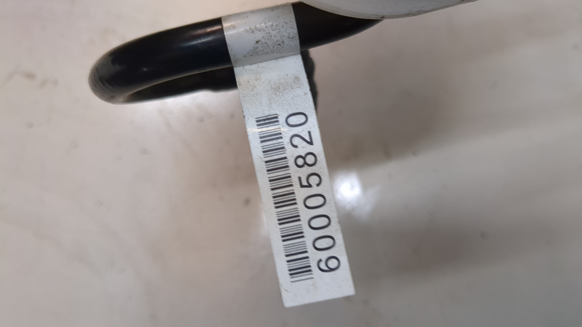 Бачок главного тормозного цилиндра