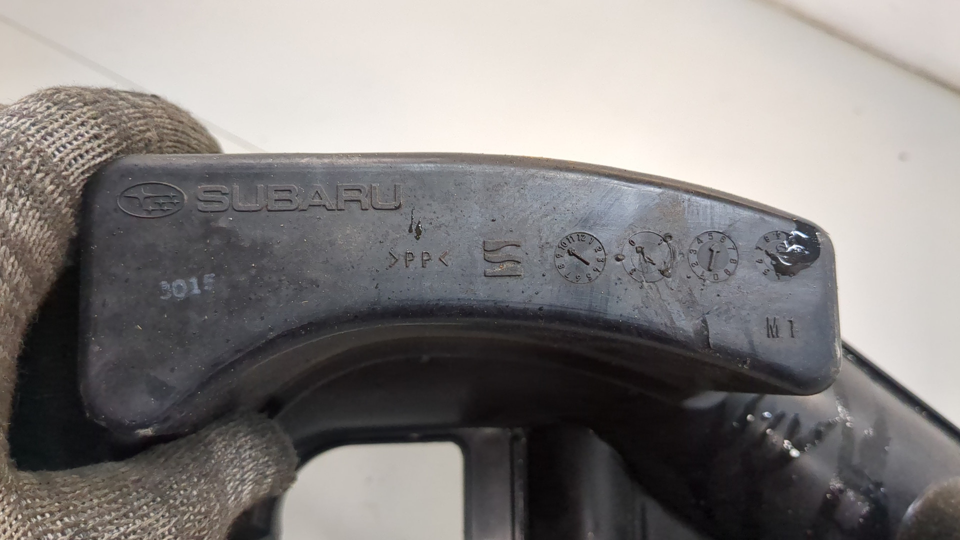 Резонатор воздушного фильтра