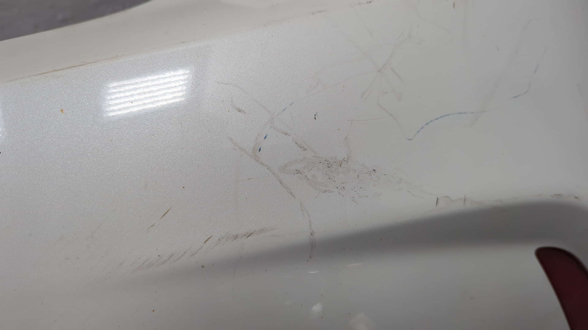 Бампер задний