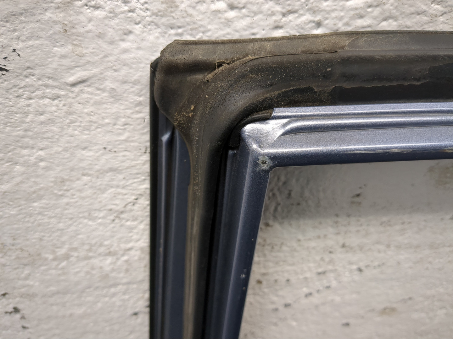 Дверь задняя правая