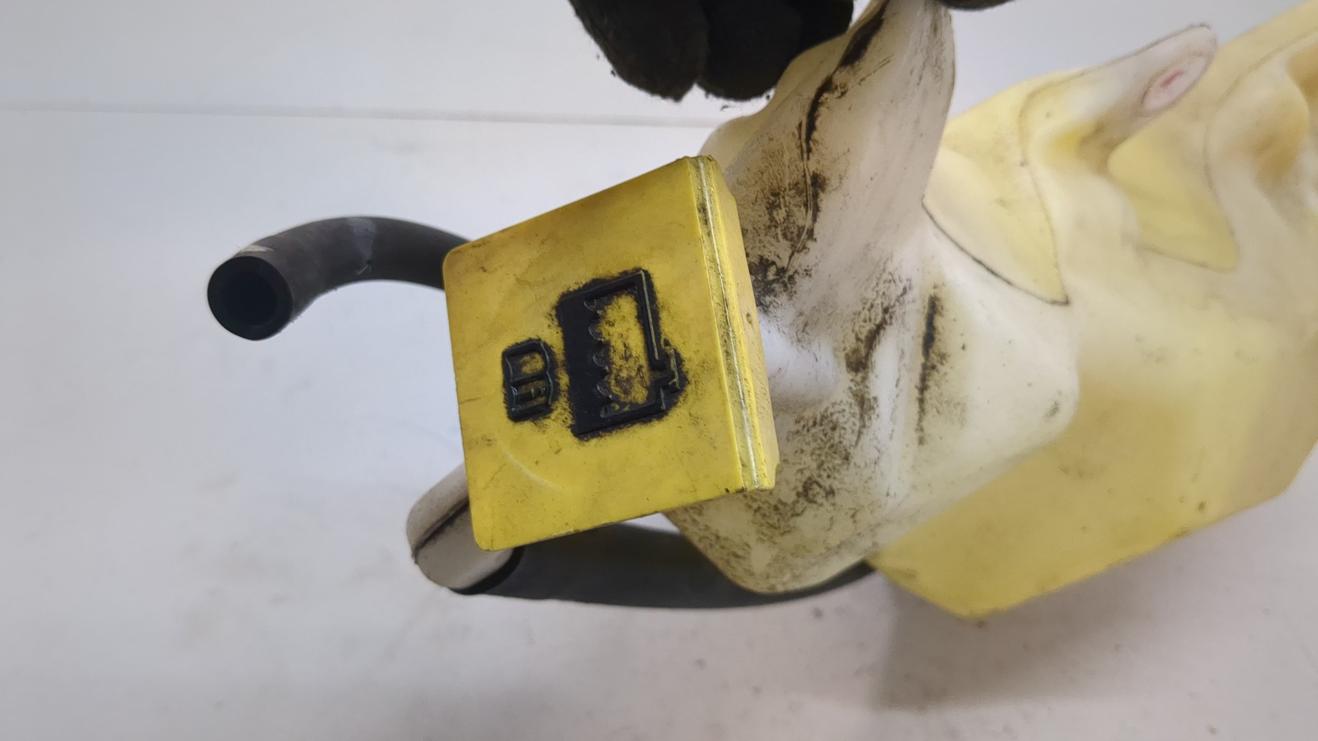 Бачок расширительный