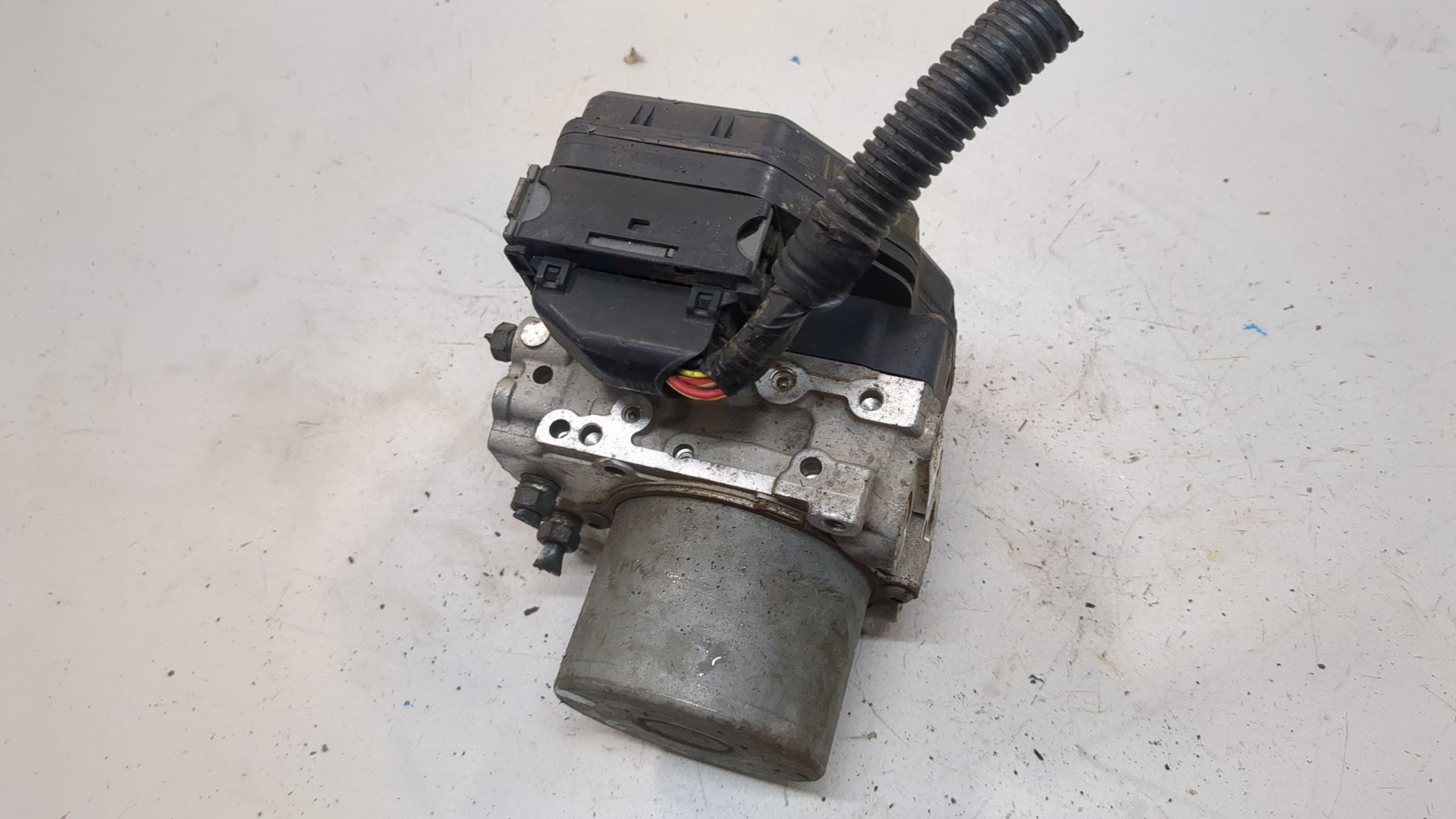 Блок ABS (насос)