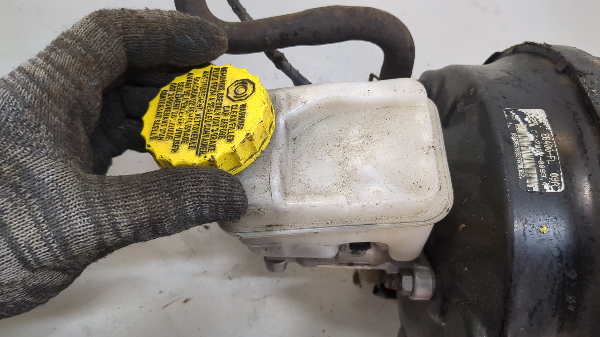 Цилиндр тормозной главный