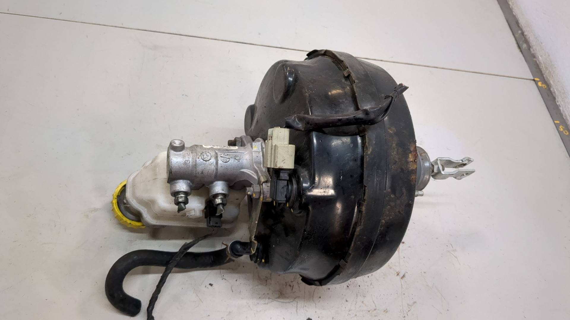 Цилиндр тормозной главный