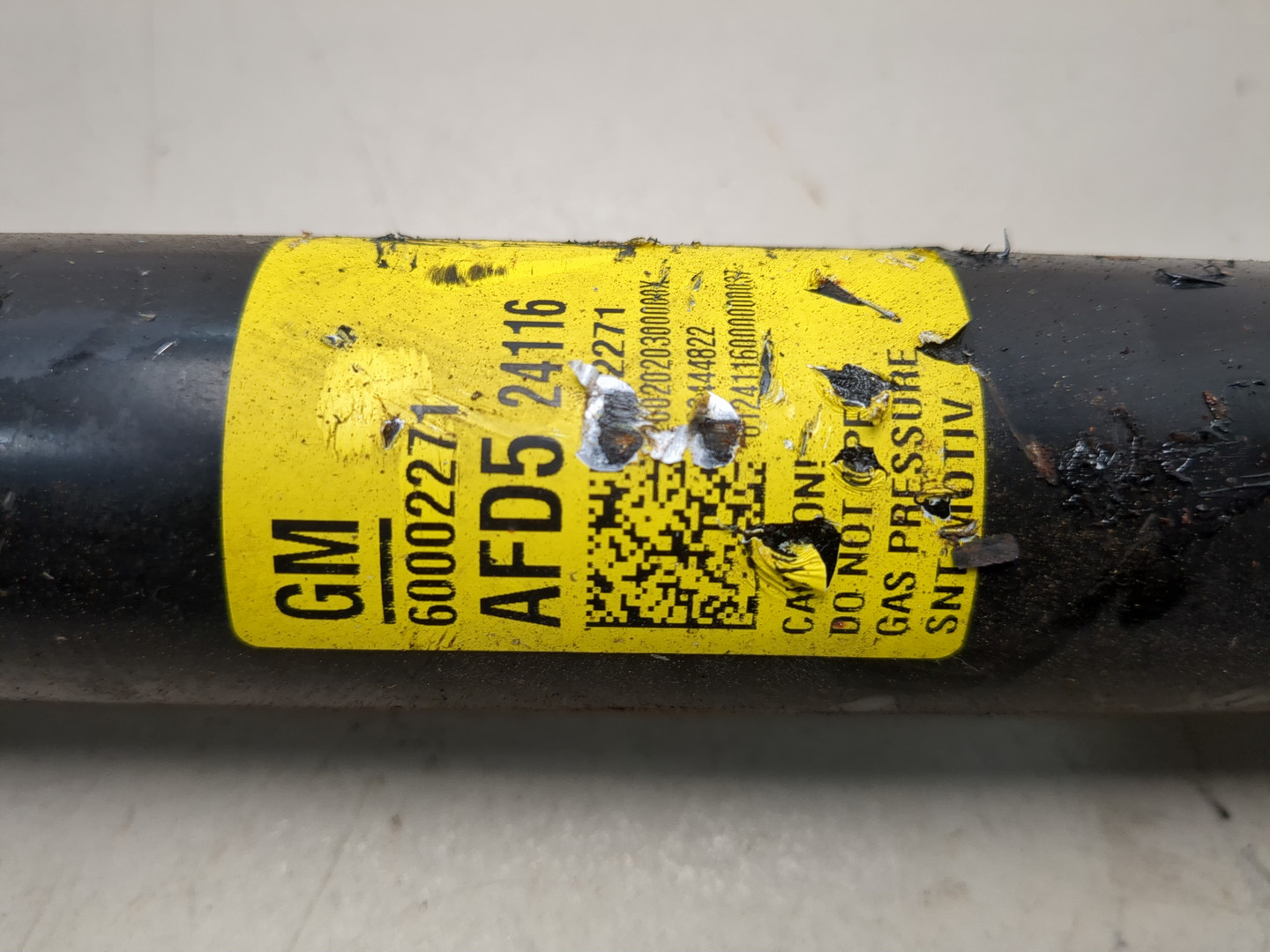 Амортизатор задний (стойка)