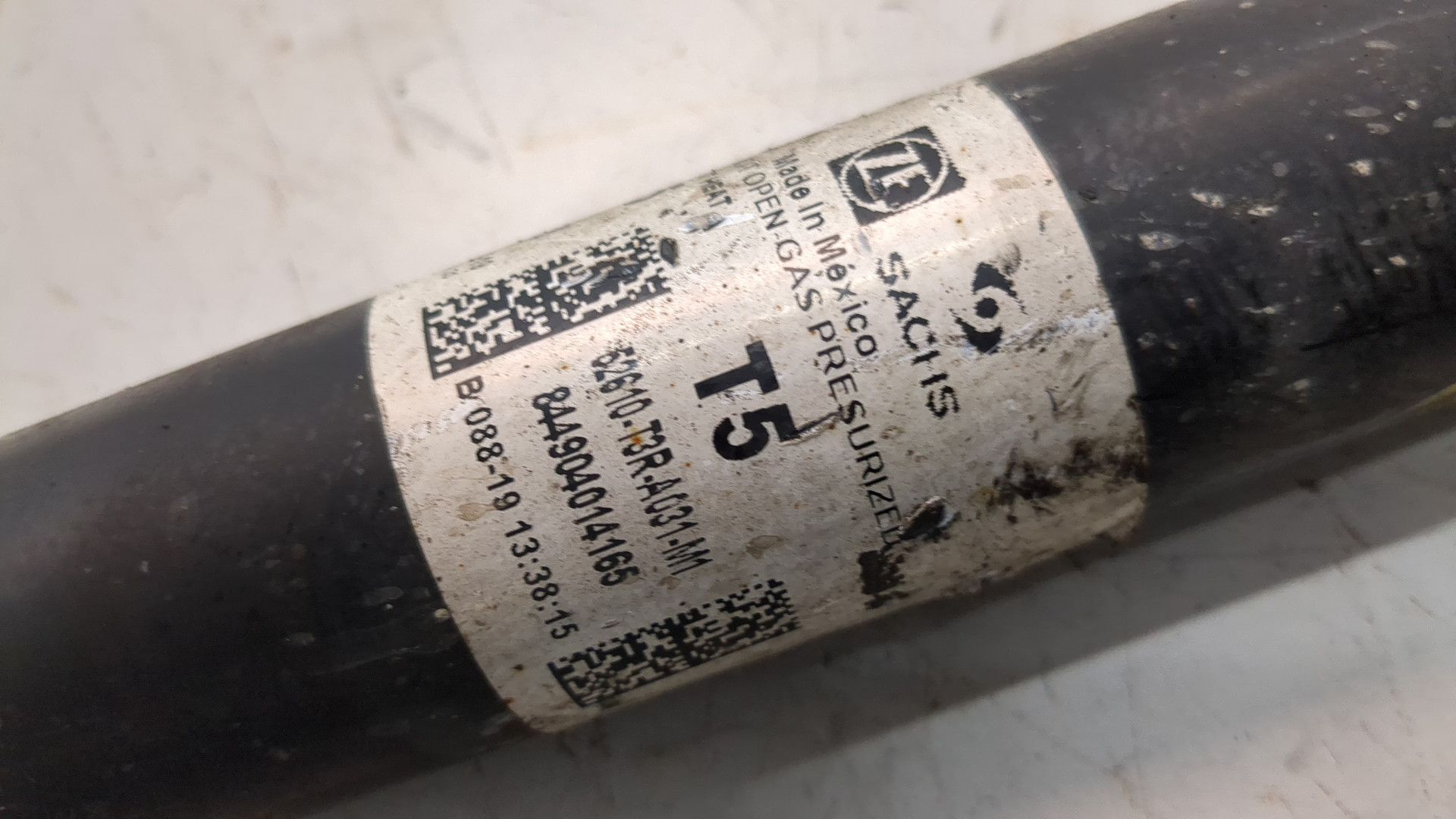 Амортизатор задний (стойка)