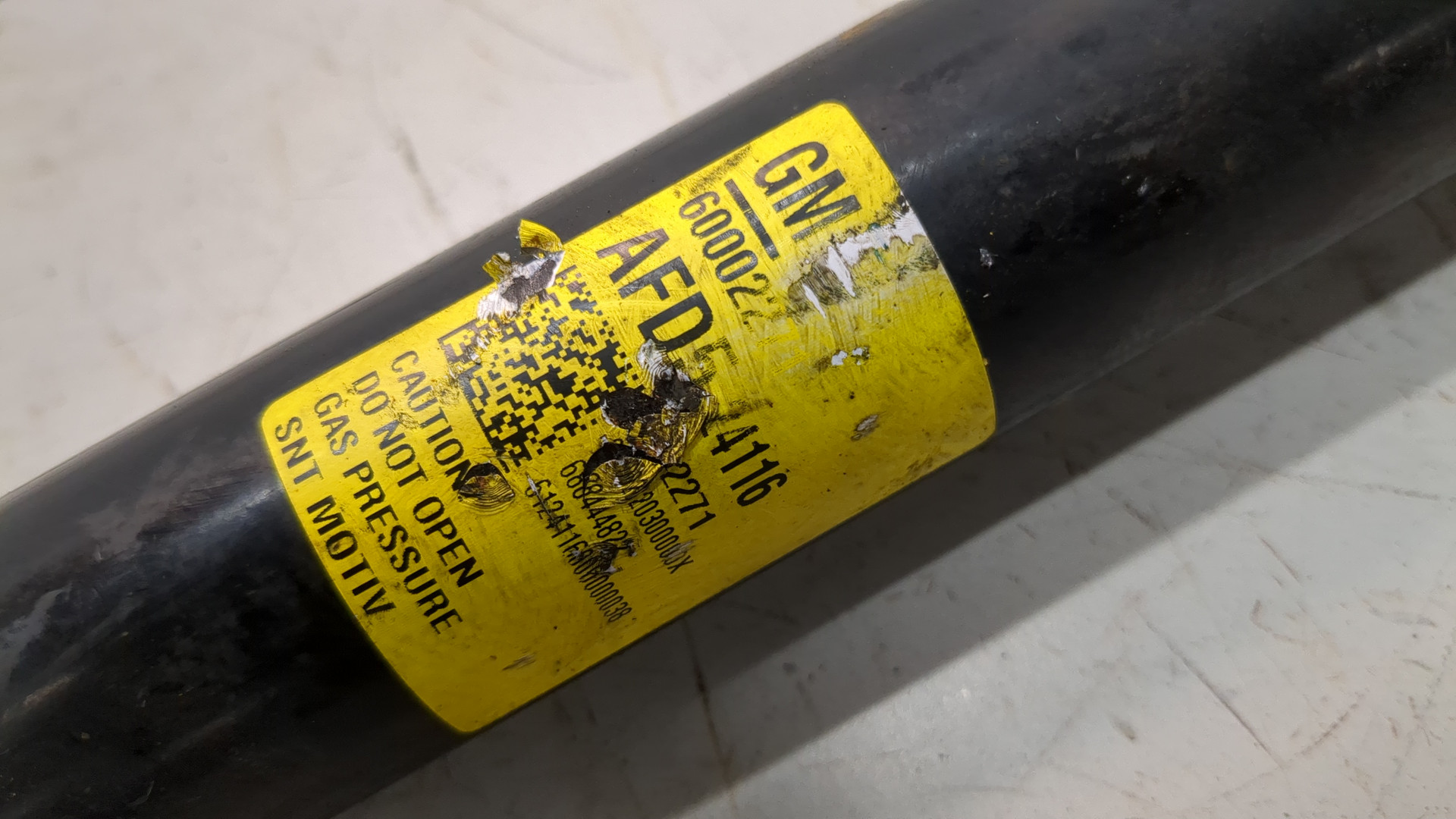 Амортизатор задний (стойка)