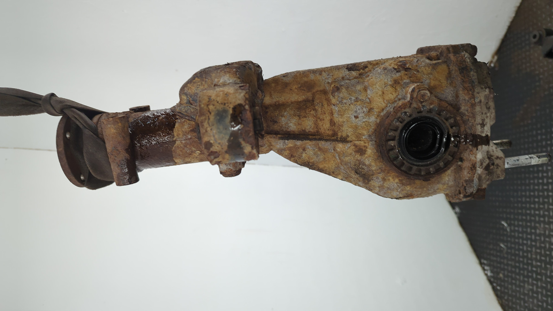 Редуктор заднего моста