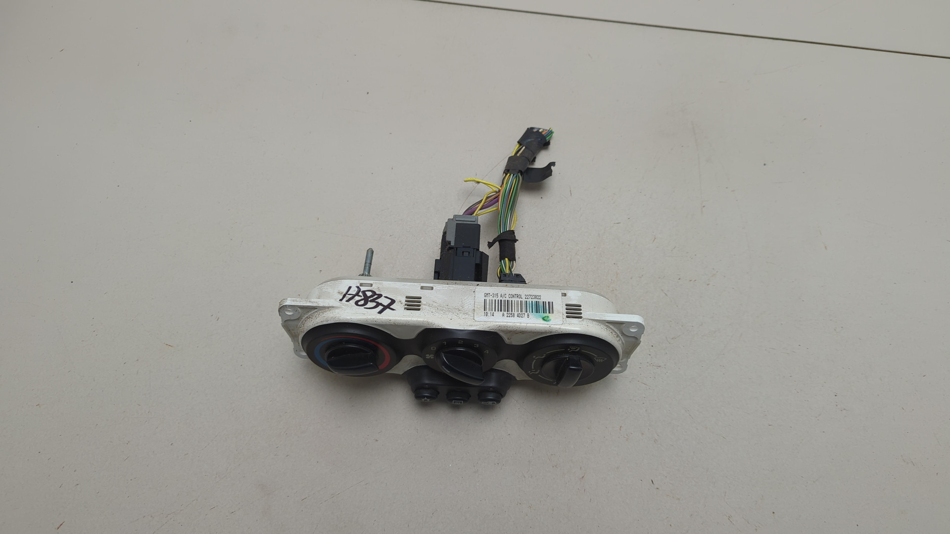 Переключатель отопителя