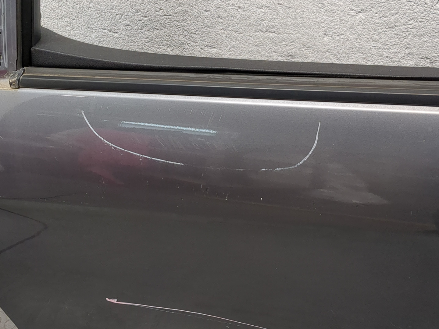 Дверь передняя левая