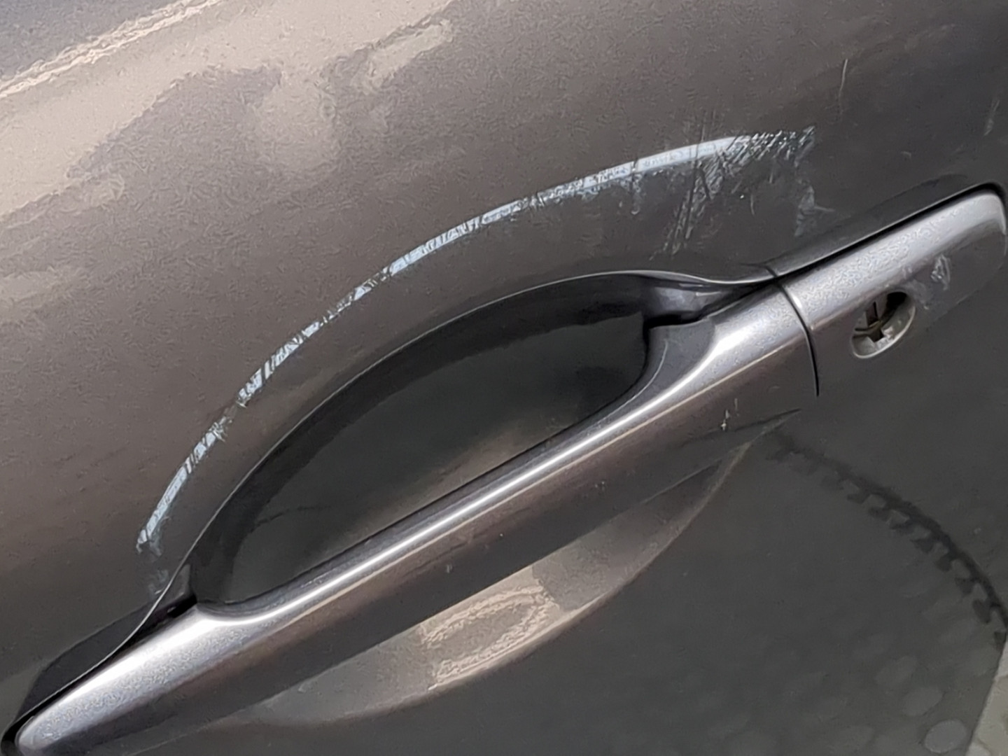 Дверь передняя левая