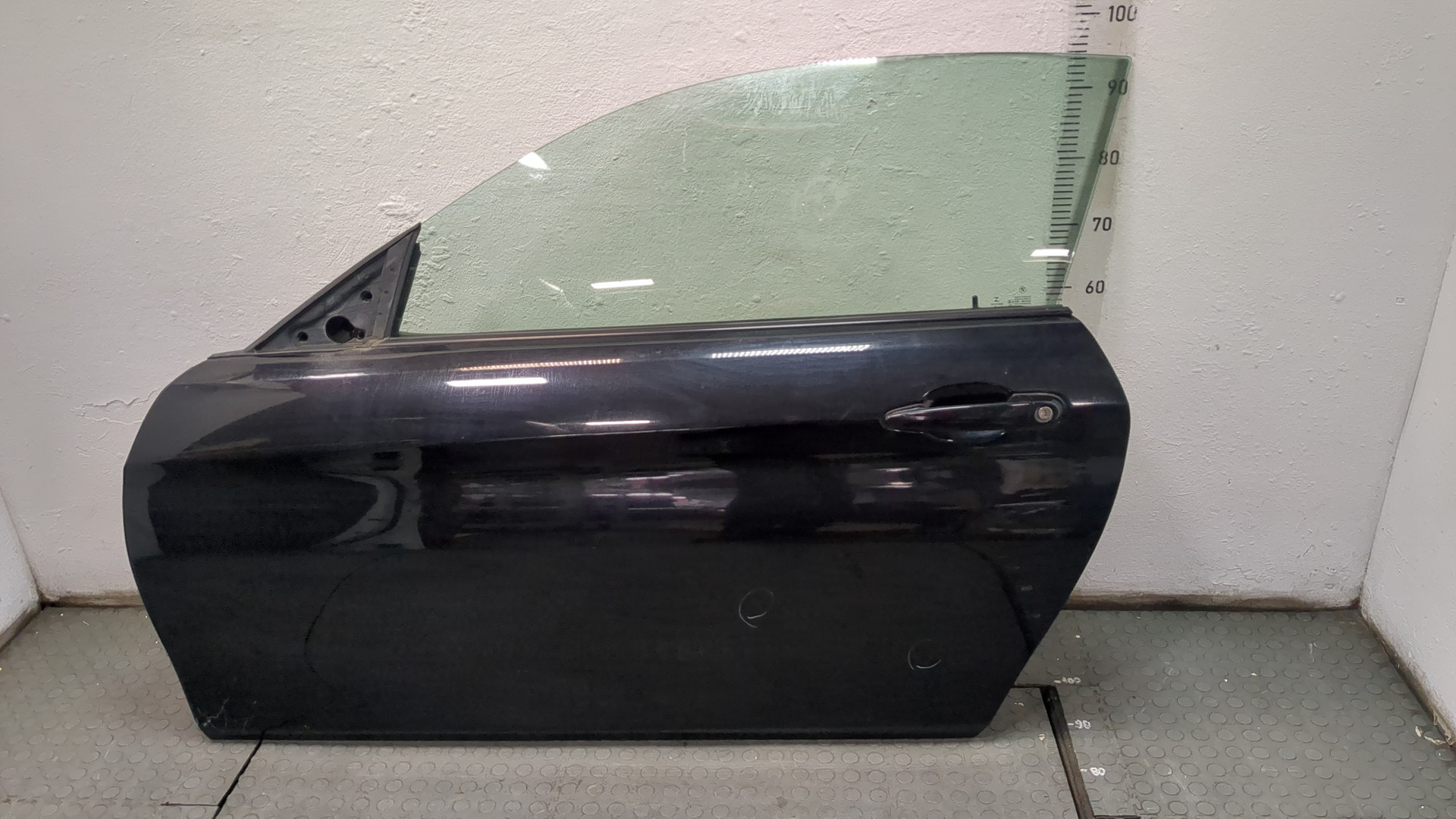 Дверь передняя левая